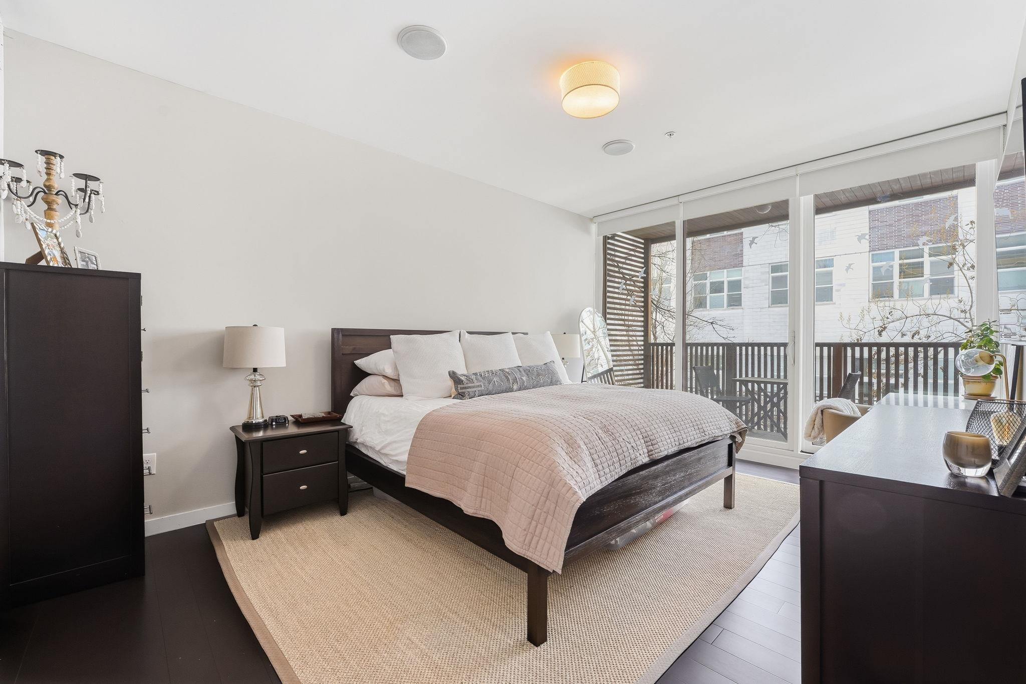 93 BRIGHT ST #2