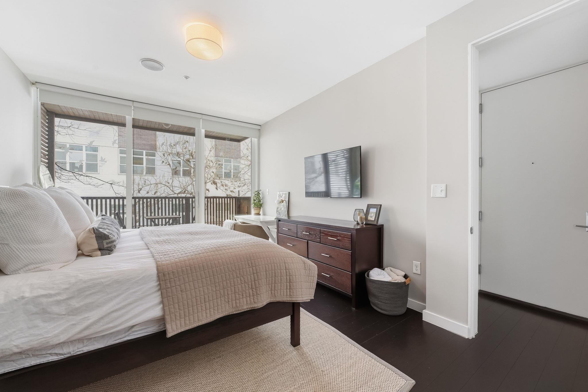 93 BRIGHT ST #2