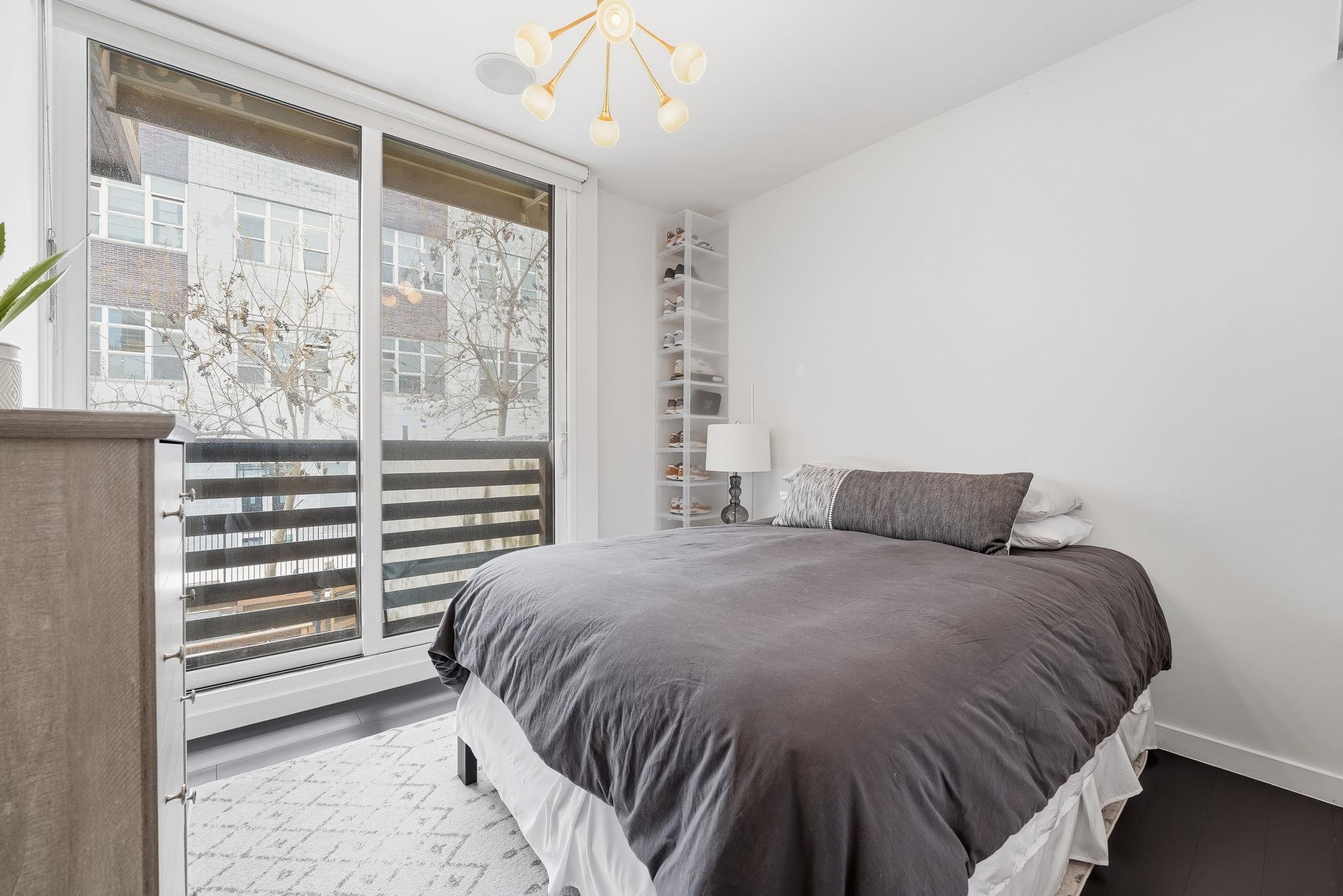 93 BRIGHT ST #2