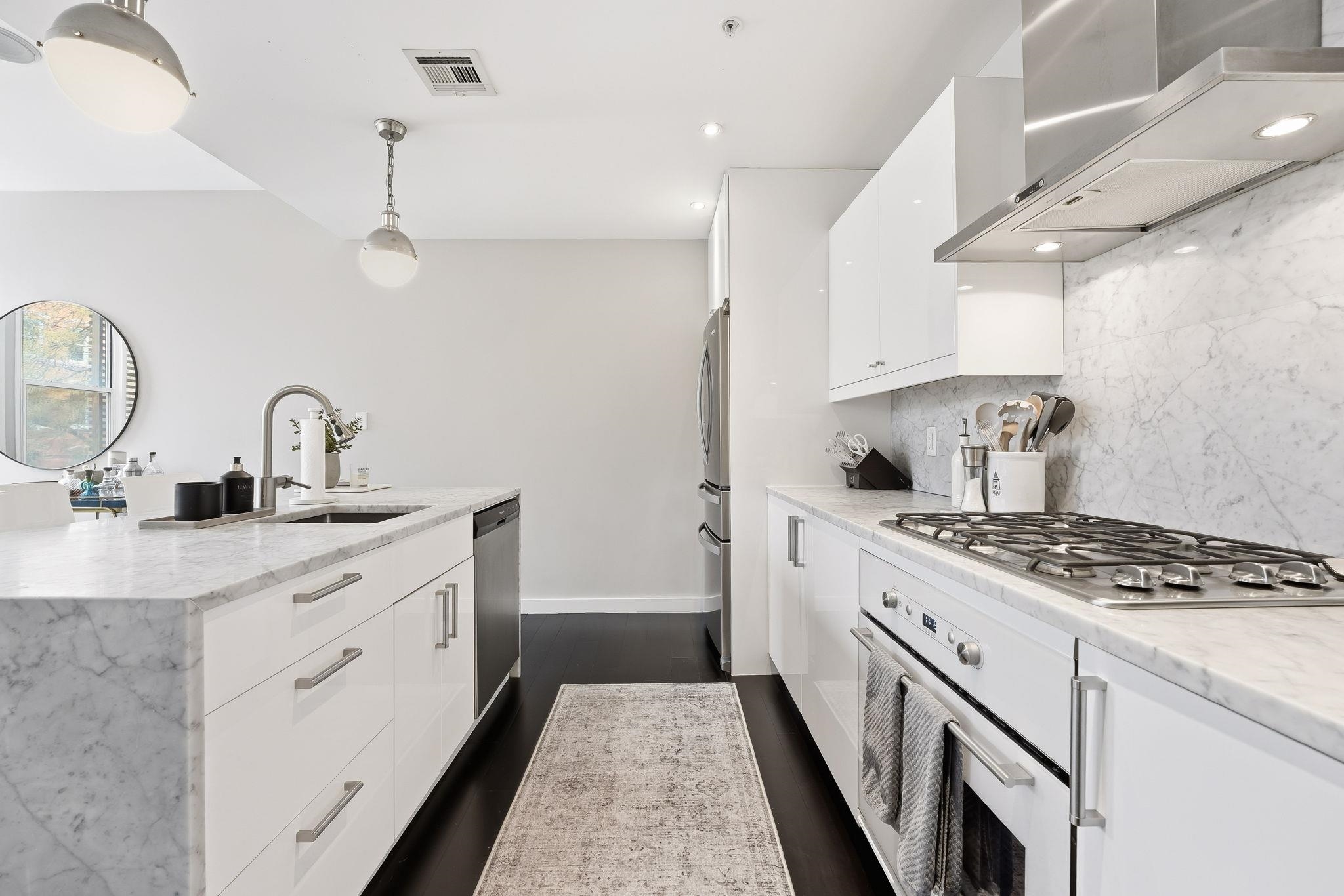 93 BRIGHT ST #2