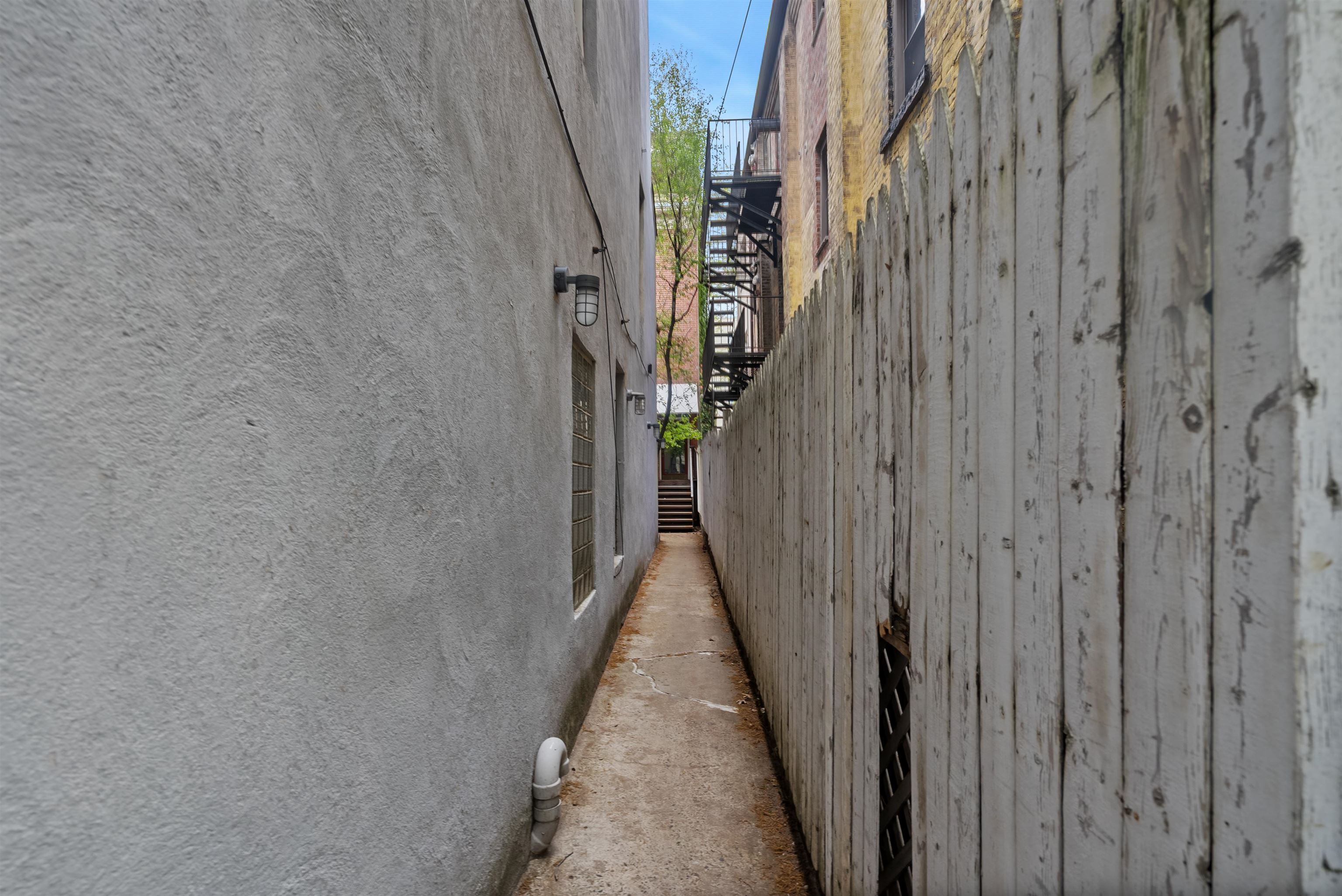 image29