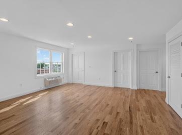 315 7TH ST - Photo 5