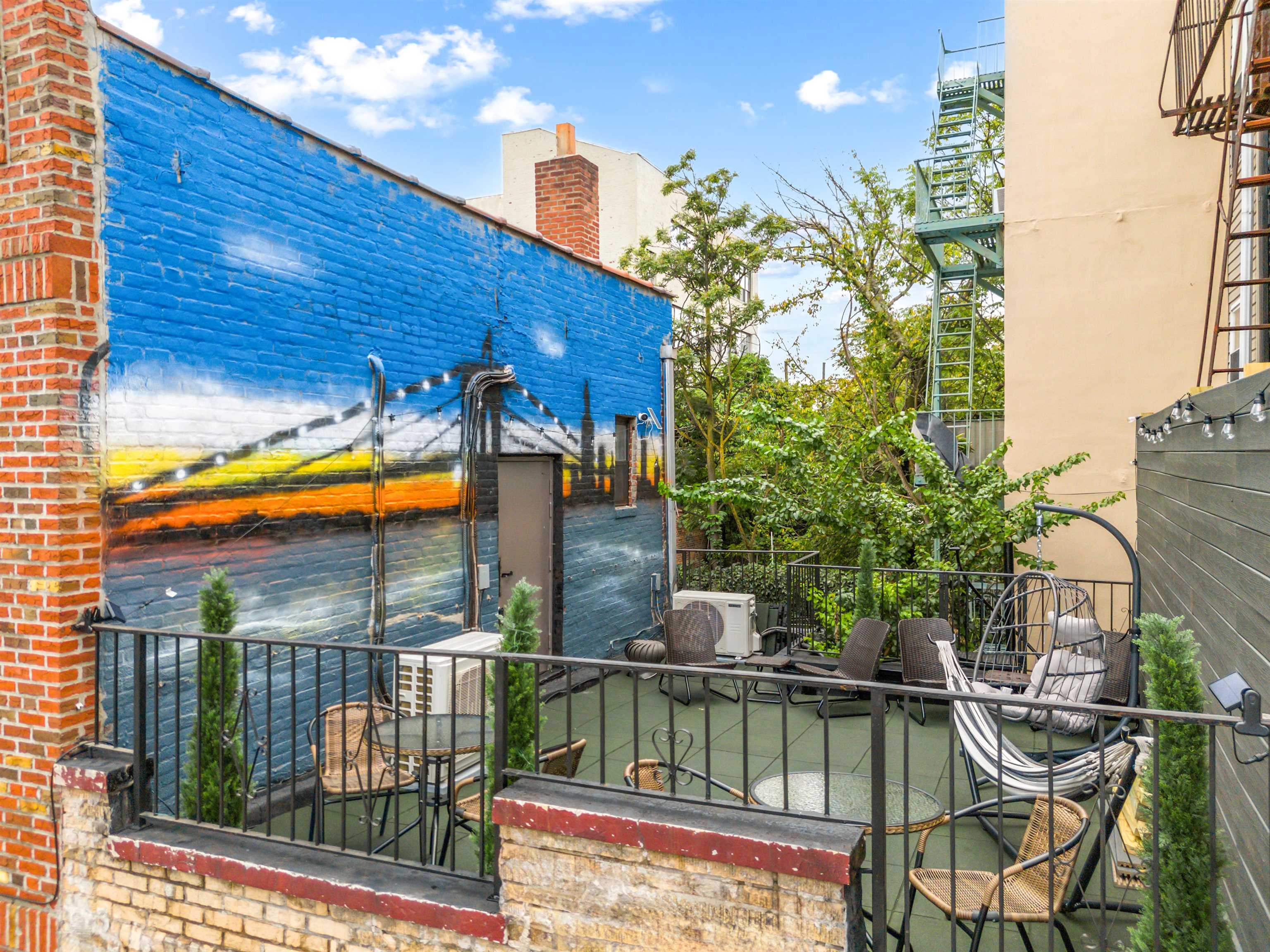 114 WILSON AVE - Photo 5