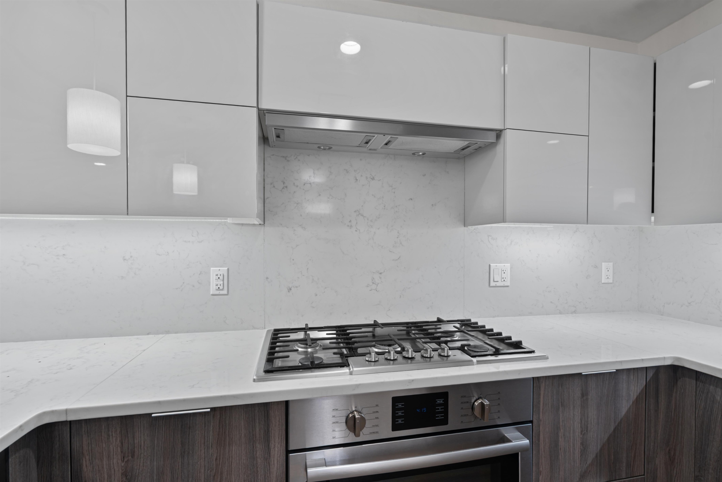 9 AVENUE AT PORT IMPERIAL - Photo 3