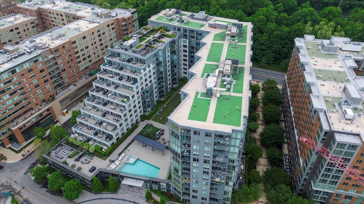 9 AVENUE AT PORT IMPERIAL #823