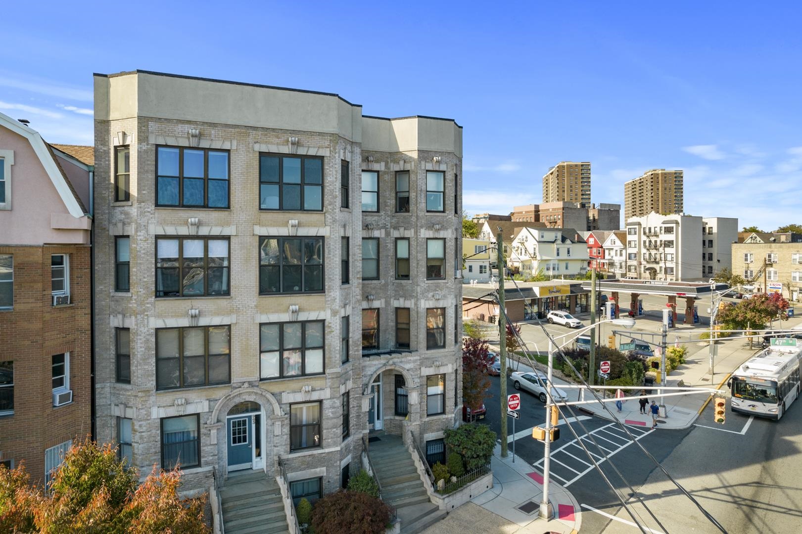 965 BLVD EAST #1-1