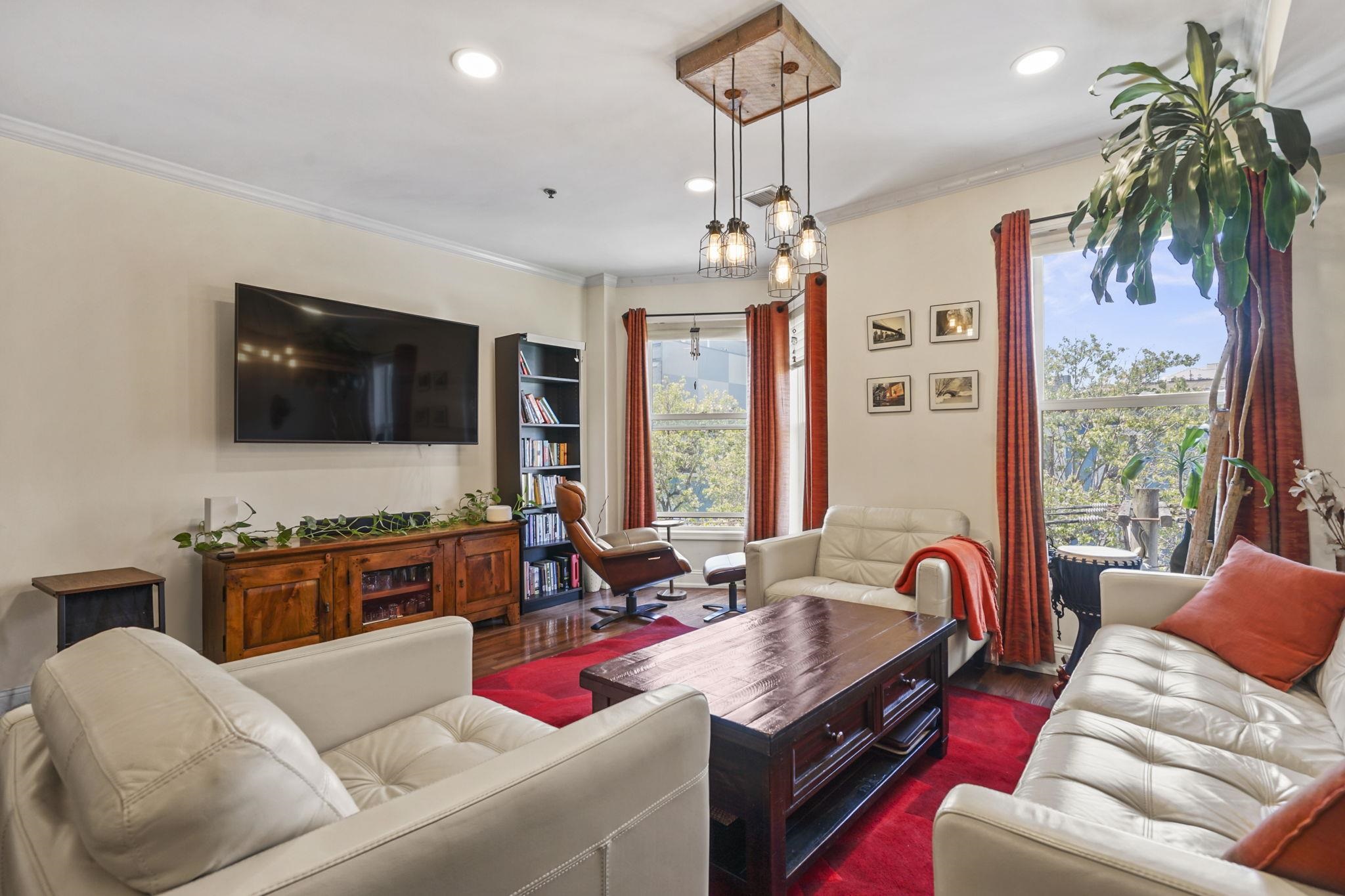 87 JACKSON ST #4B