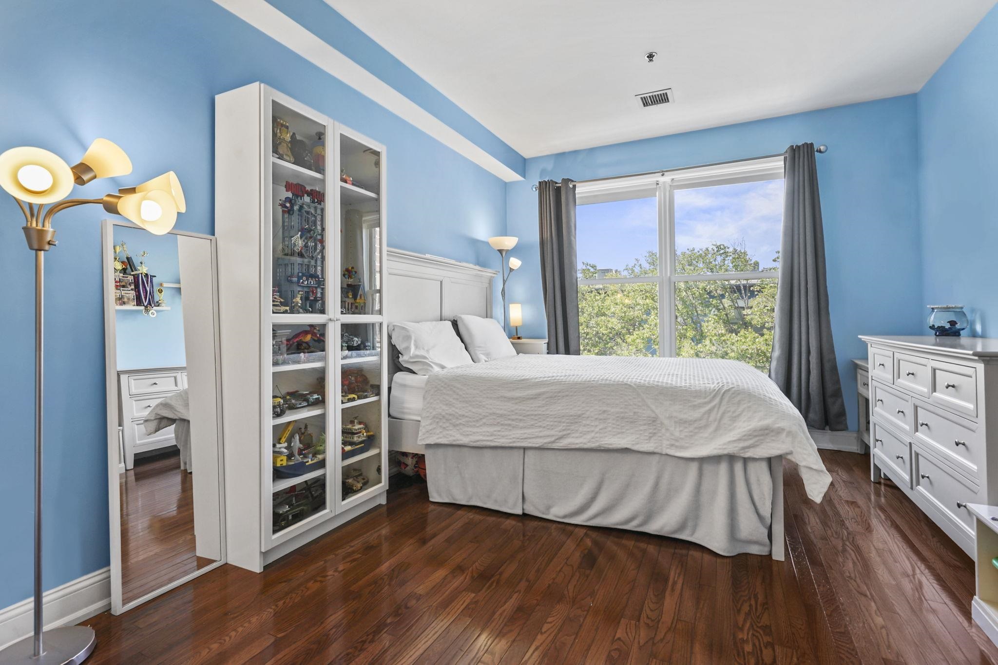 87 JACKSON ST #4B