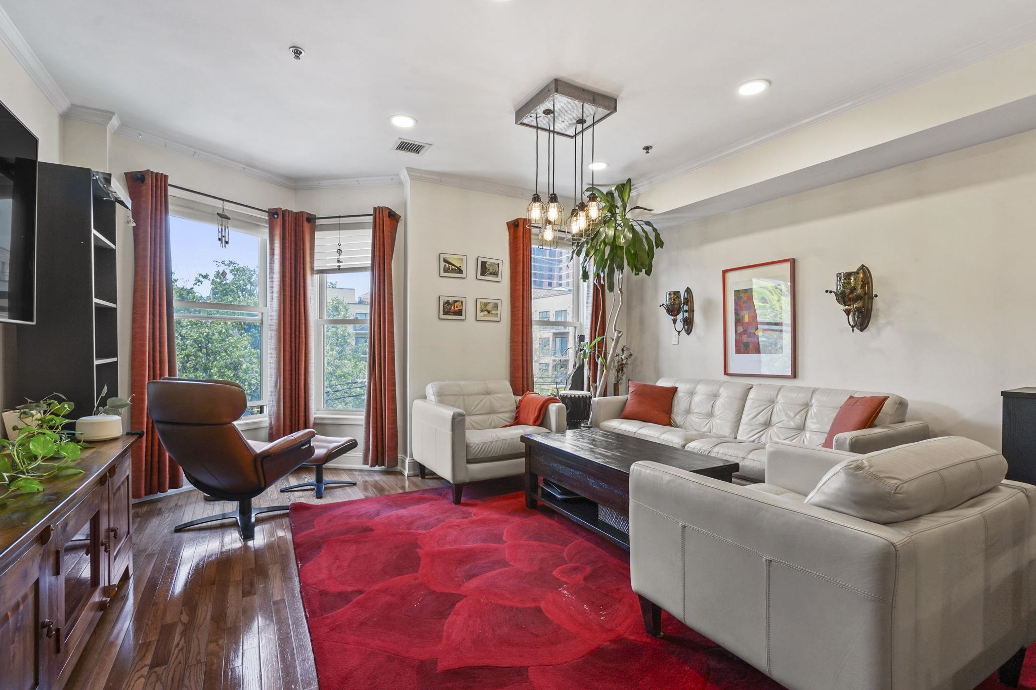 87 JACKSON ST #4B