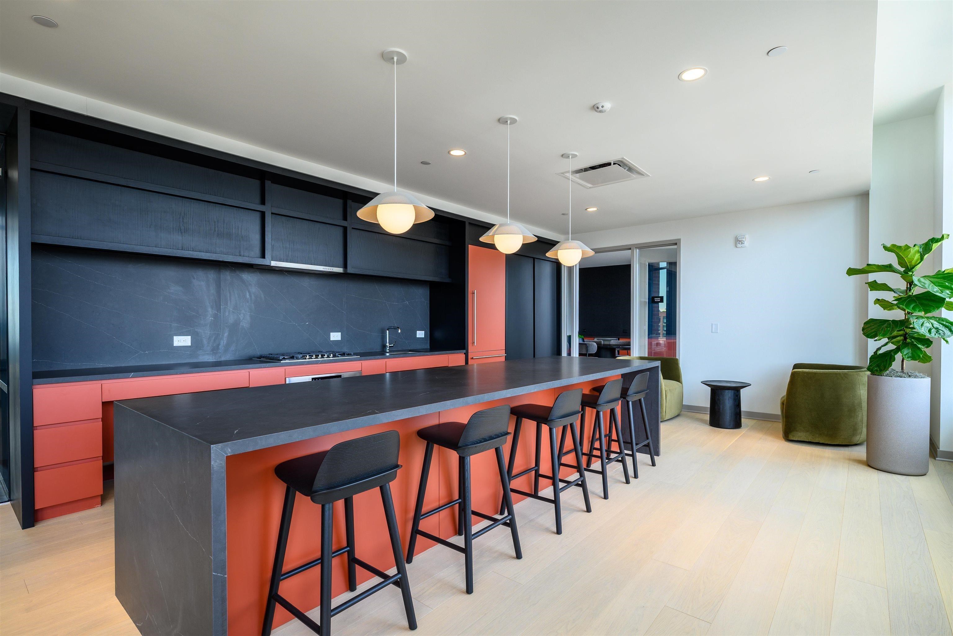 155 BAY ST #2008