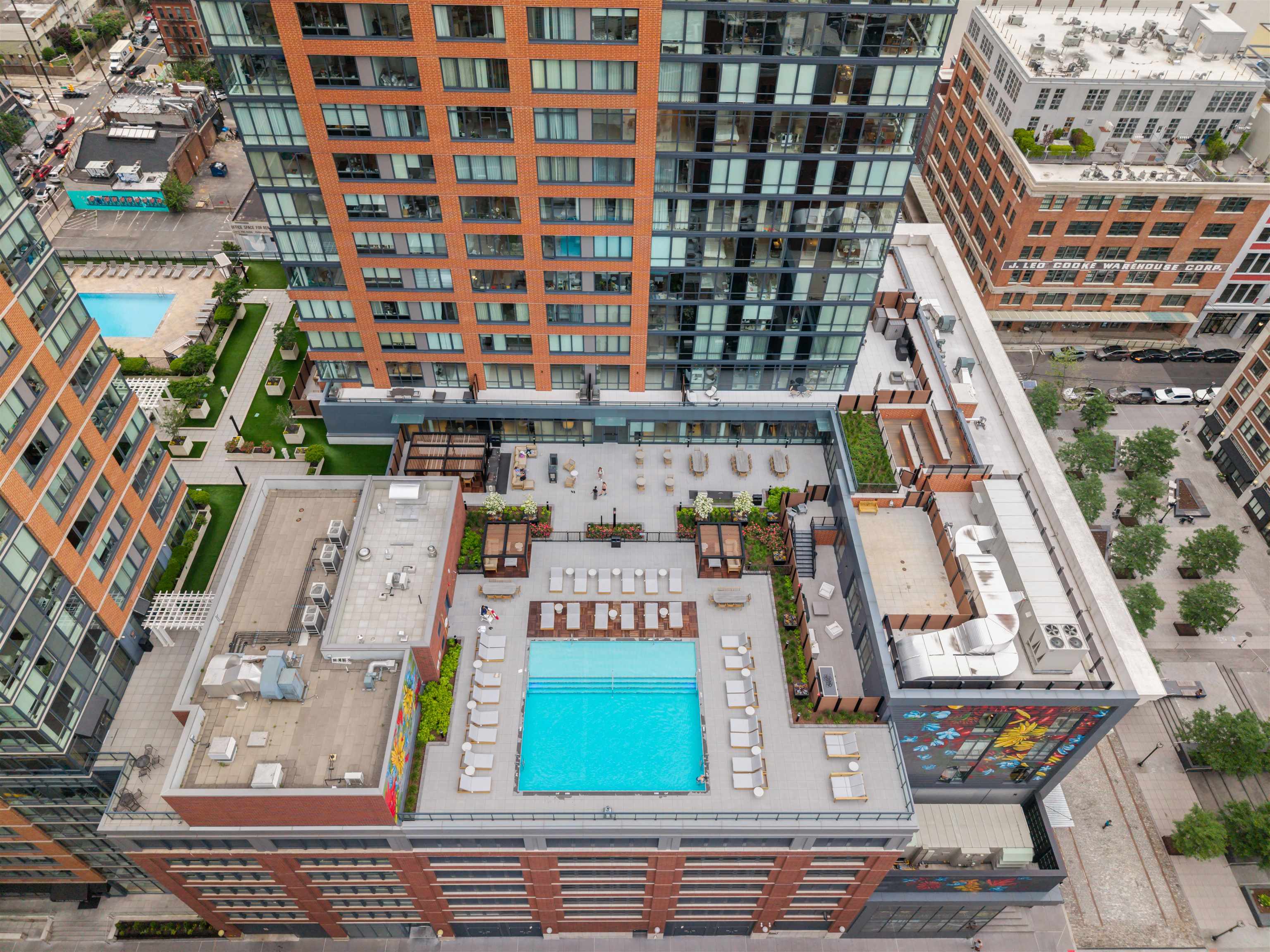 155 BAY ST #2008