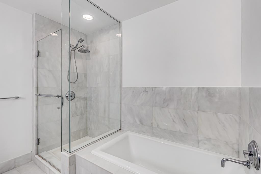 2 2ND ST #3805
