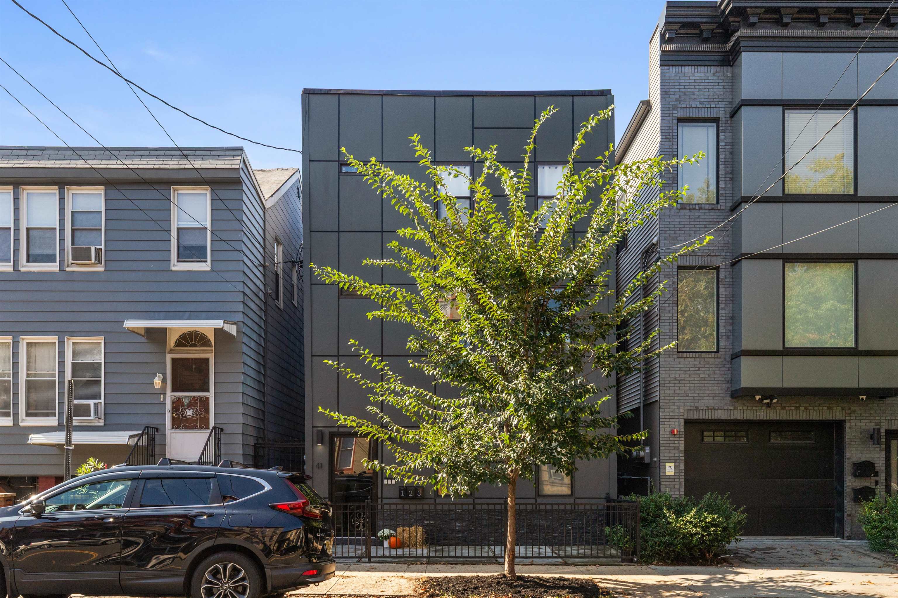 41 BEACON AVE #2