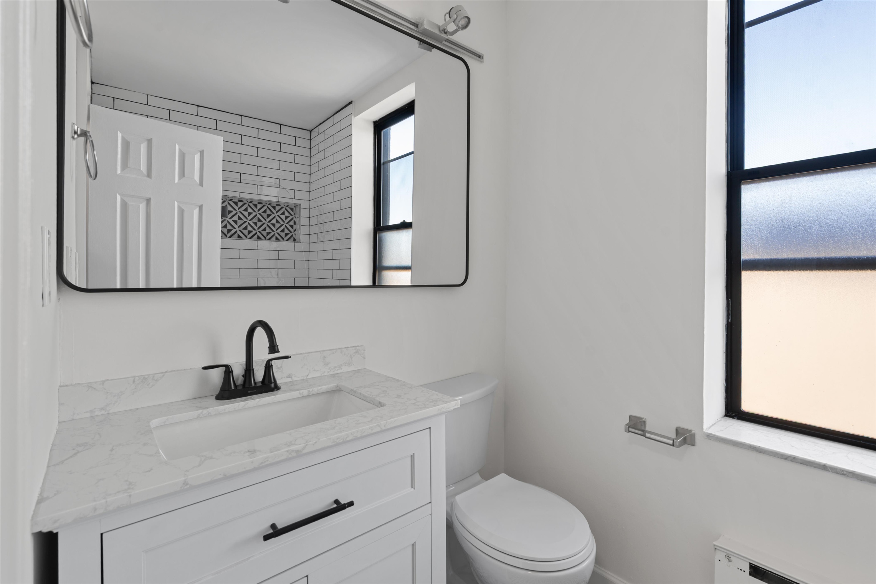 164 OGDEN AVE #405