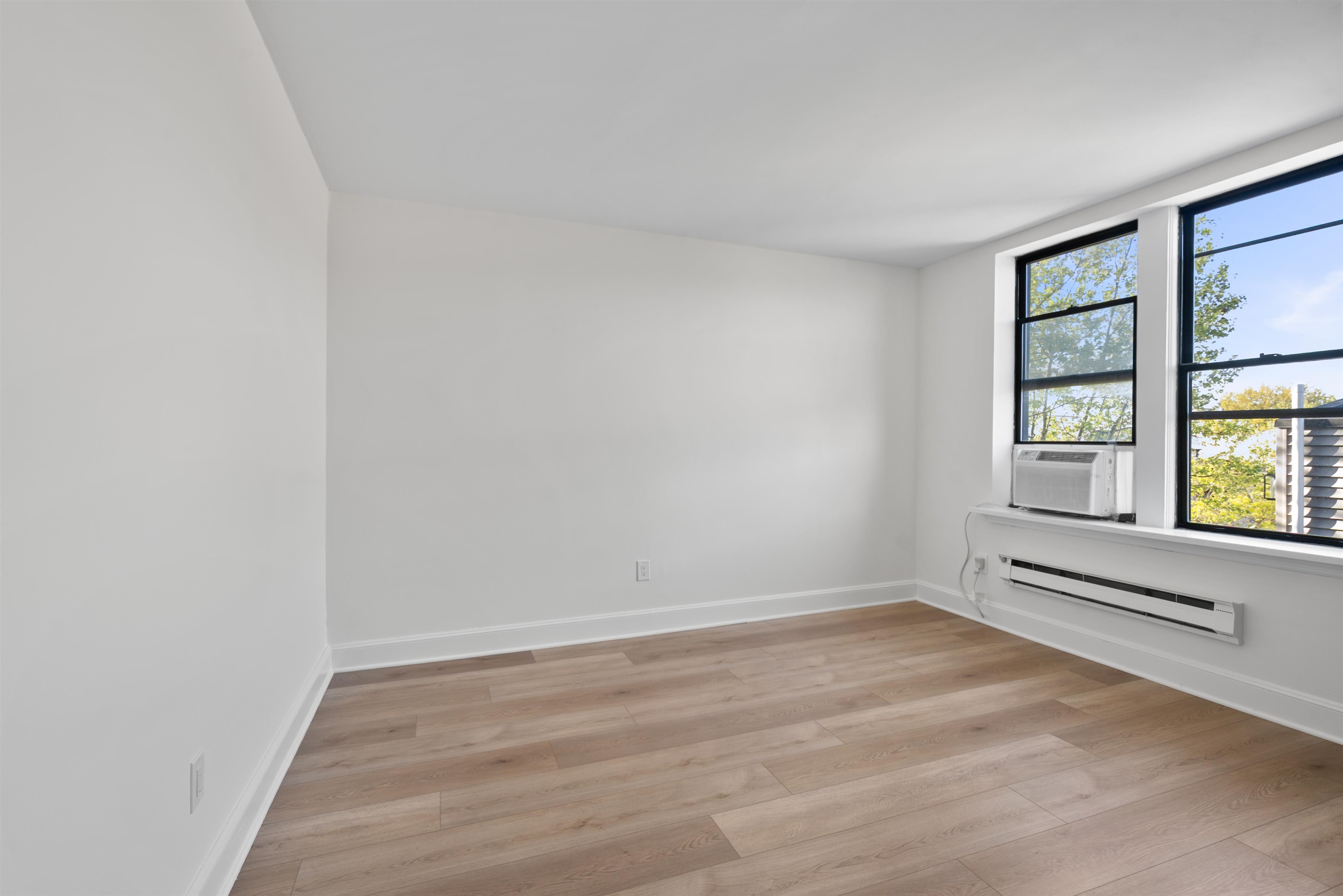 164 OGDEN AVE #405