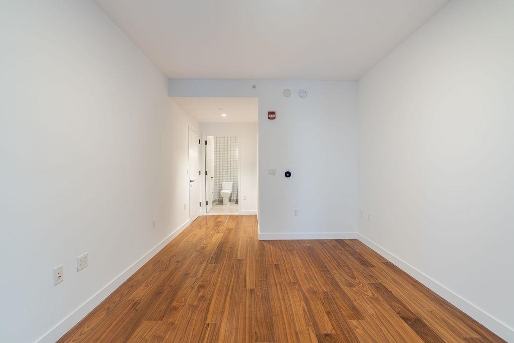 2 SHORE LANE #412
