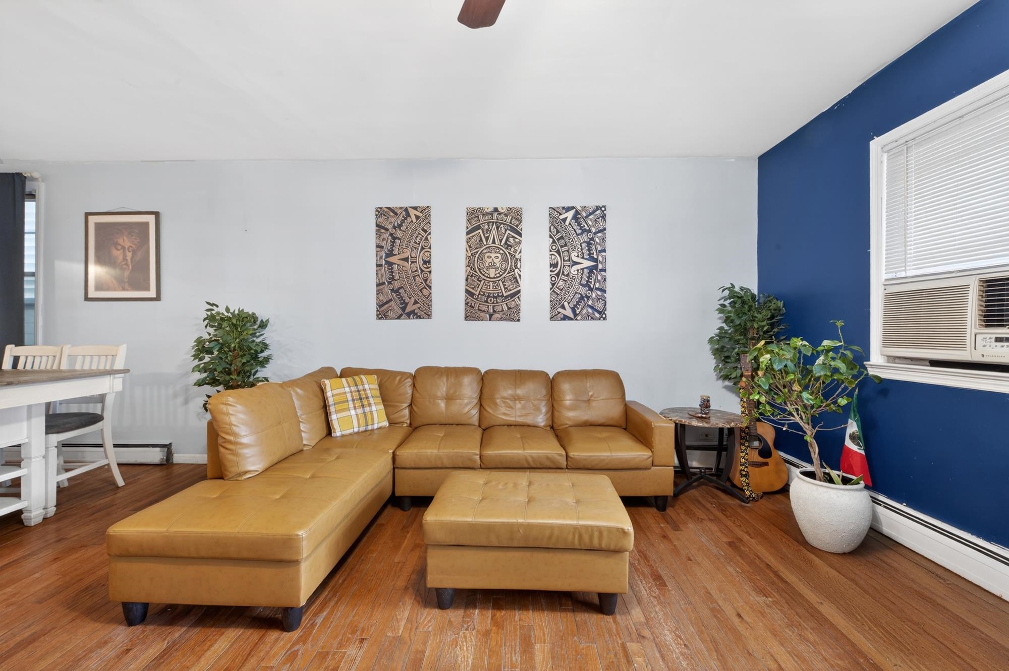 129 AVENUE E - Photo 5