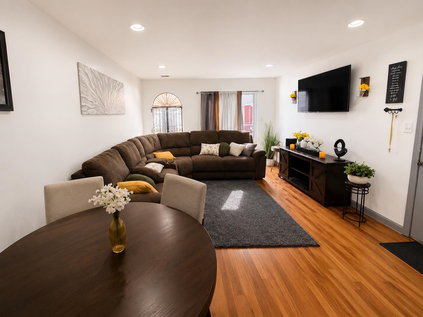 88 BROWN PL - Photo 3