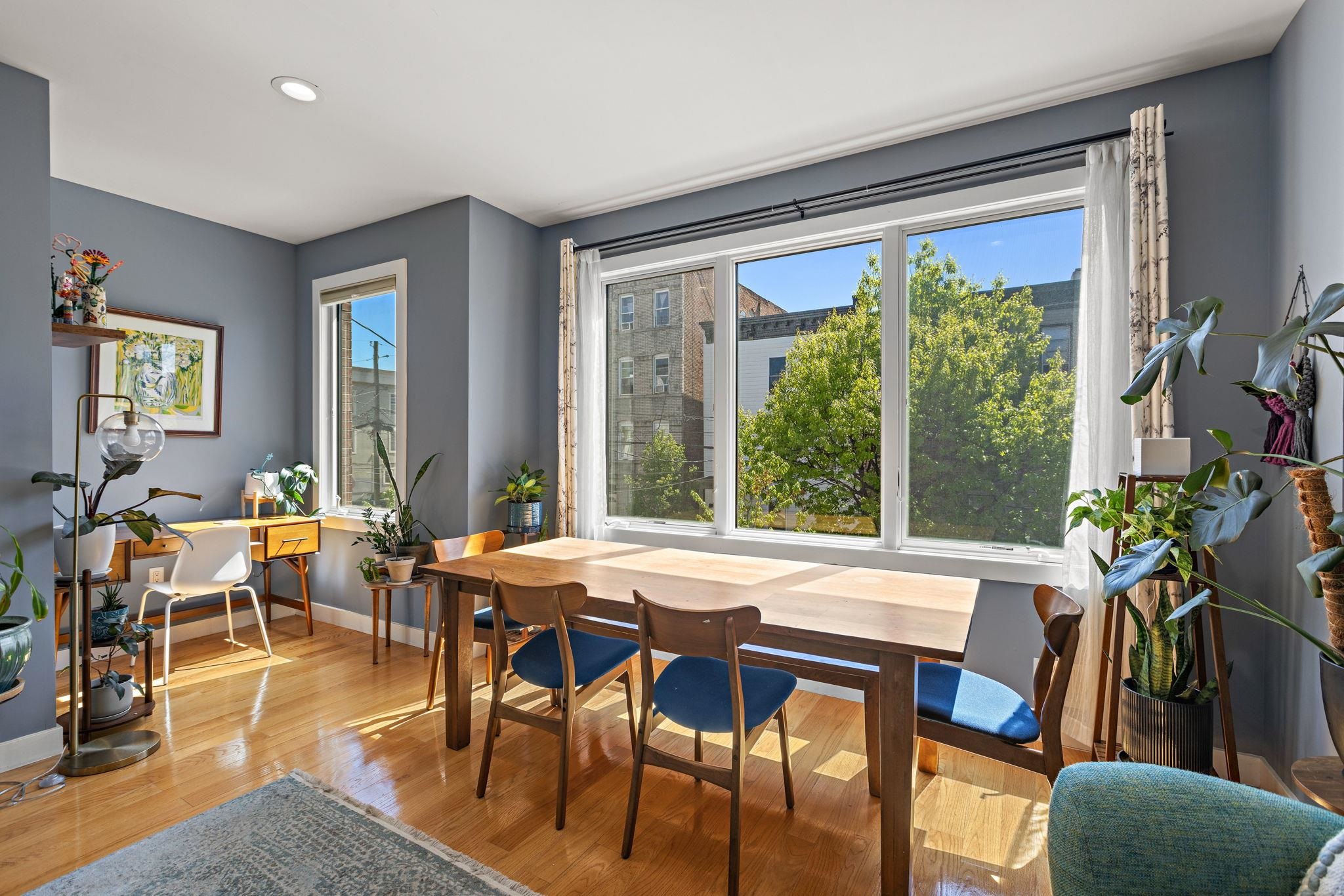 28 ST PAULS AVE - Photo 5