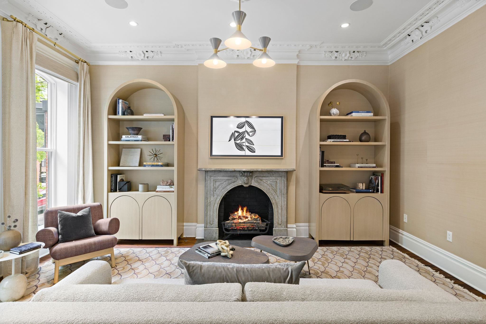 157 10TH ST - Photo 5