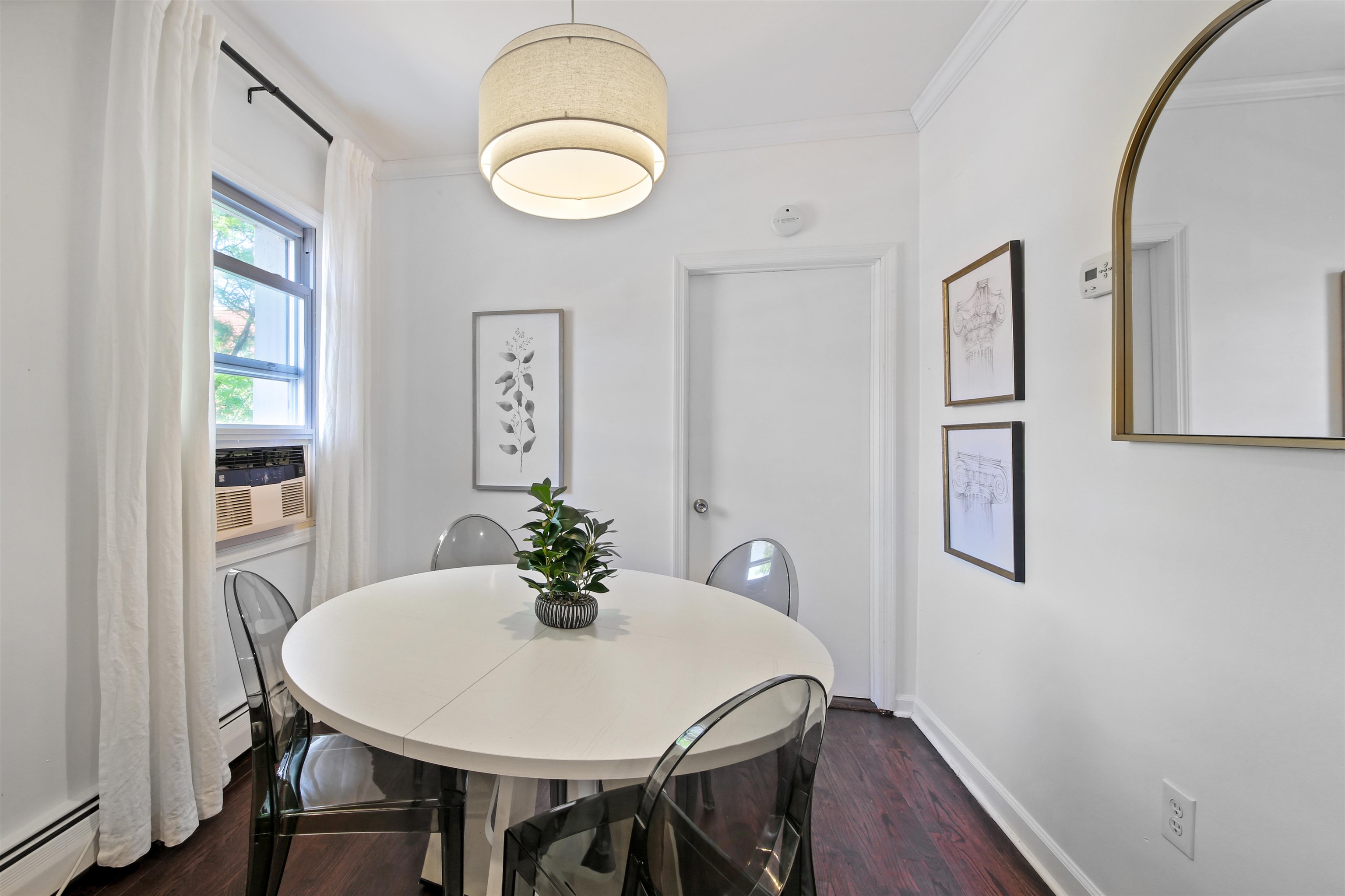 331 VARICK ST #2