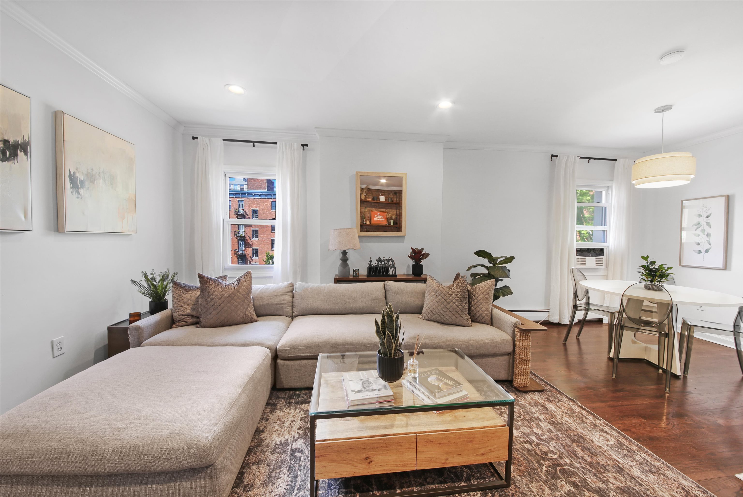 331 VARICK ST #2