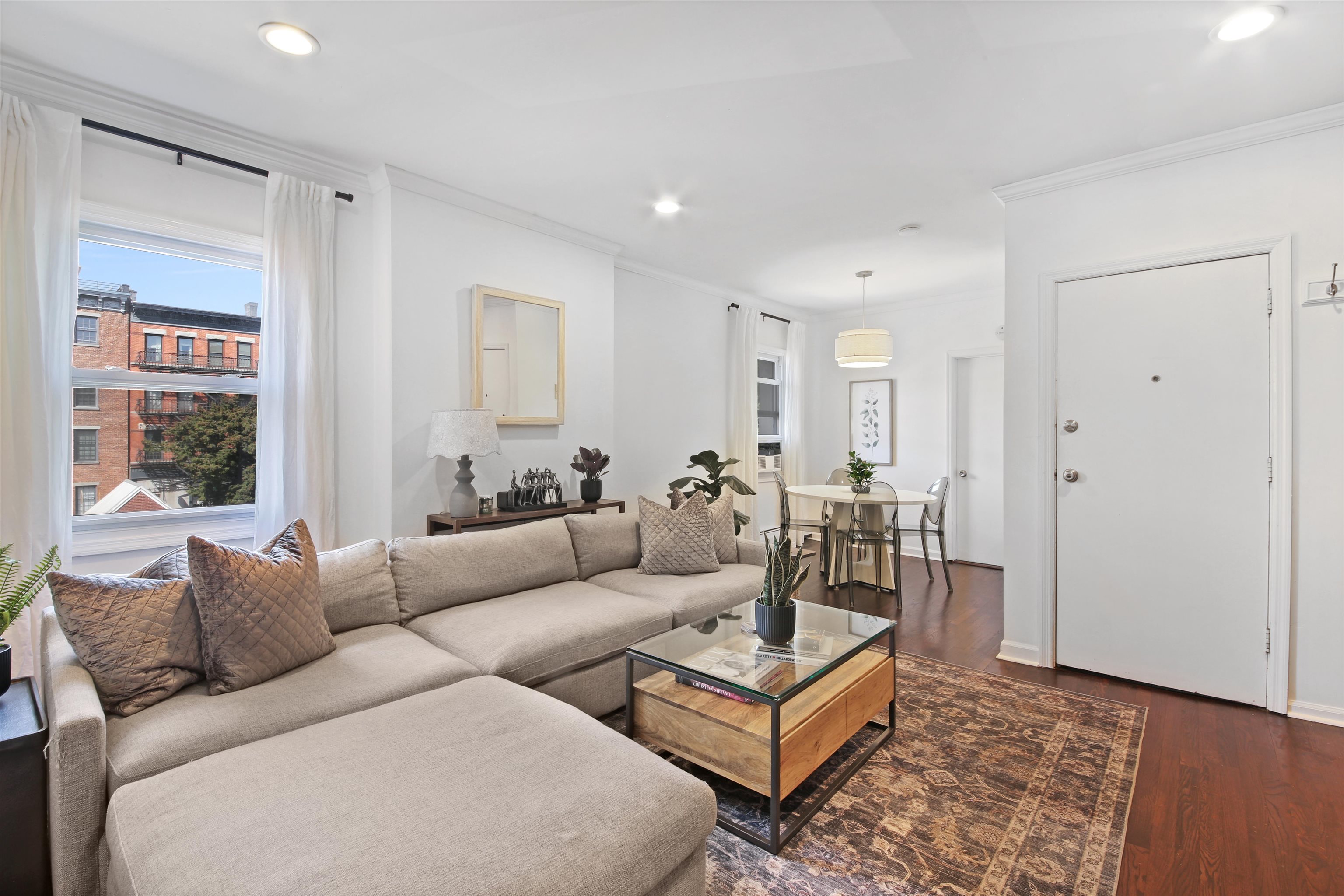 331 VARICK ST #2