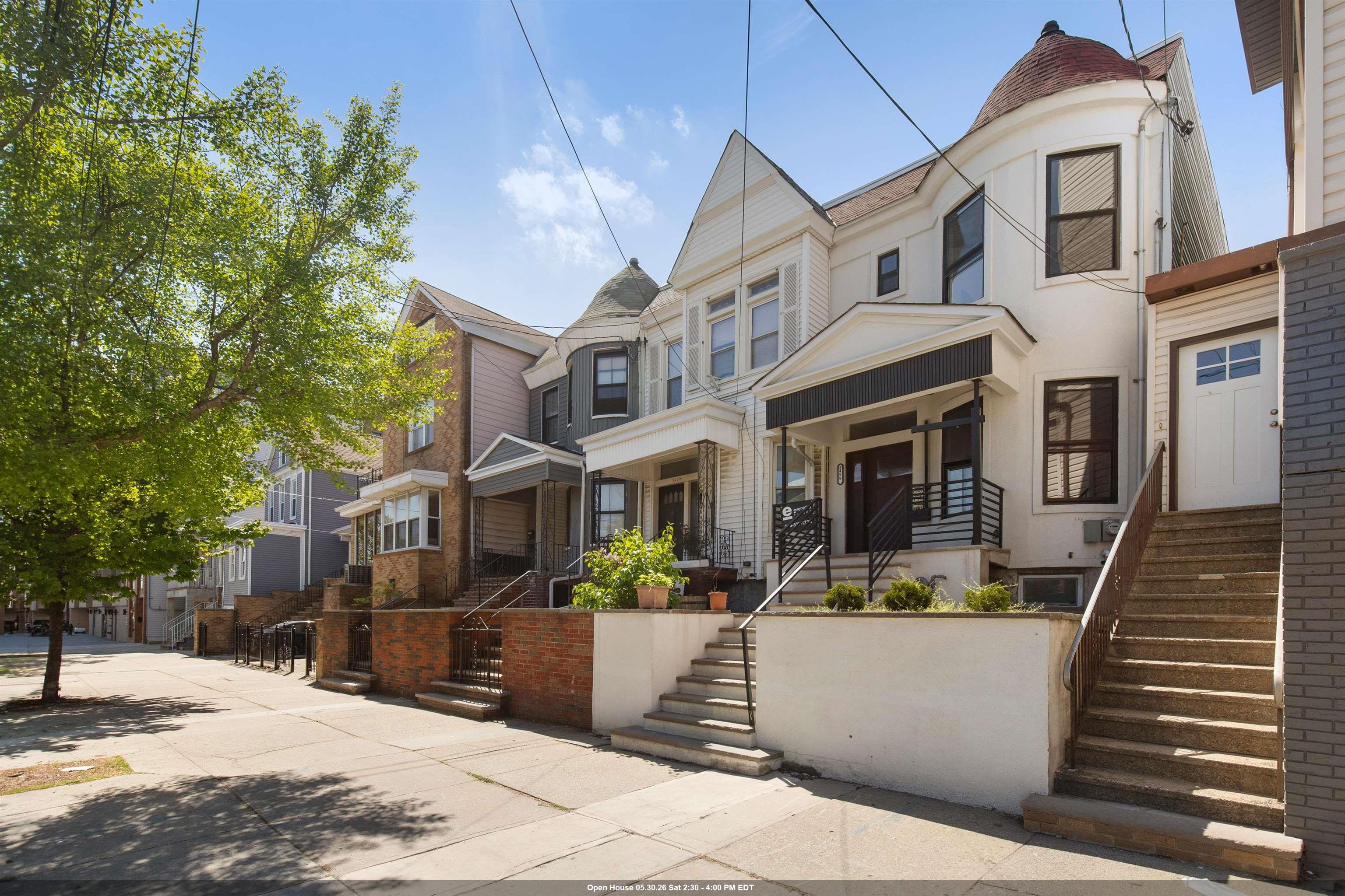 3459 KENNEDY BLVD - Photo 1