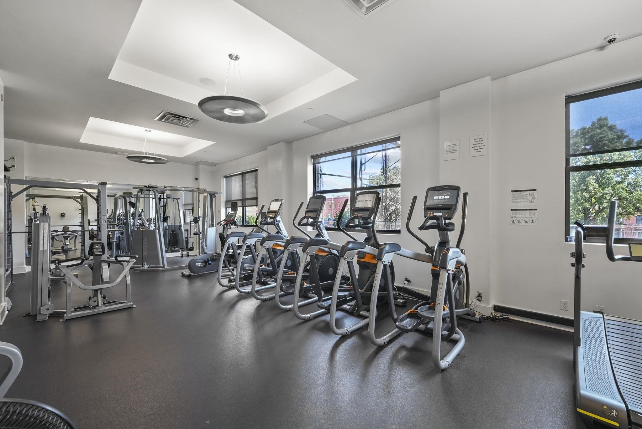 4 BEACON WAY #914