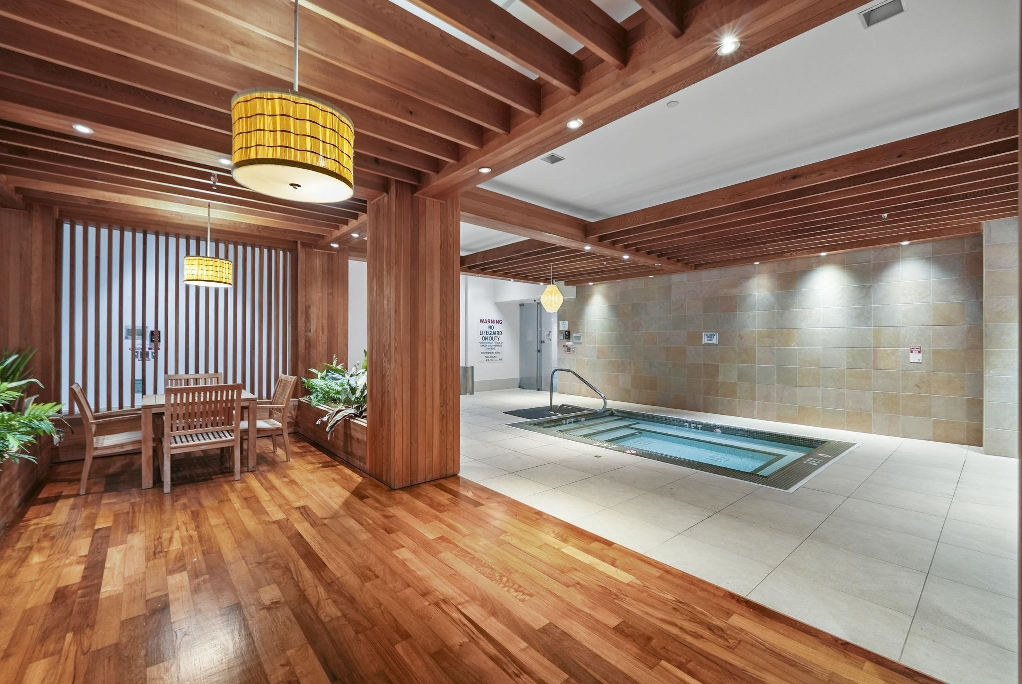 4 BEACON WAY #914