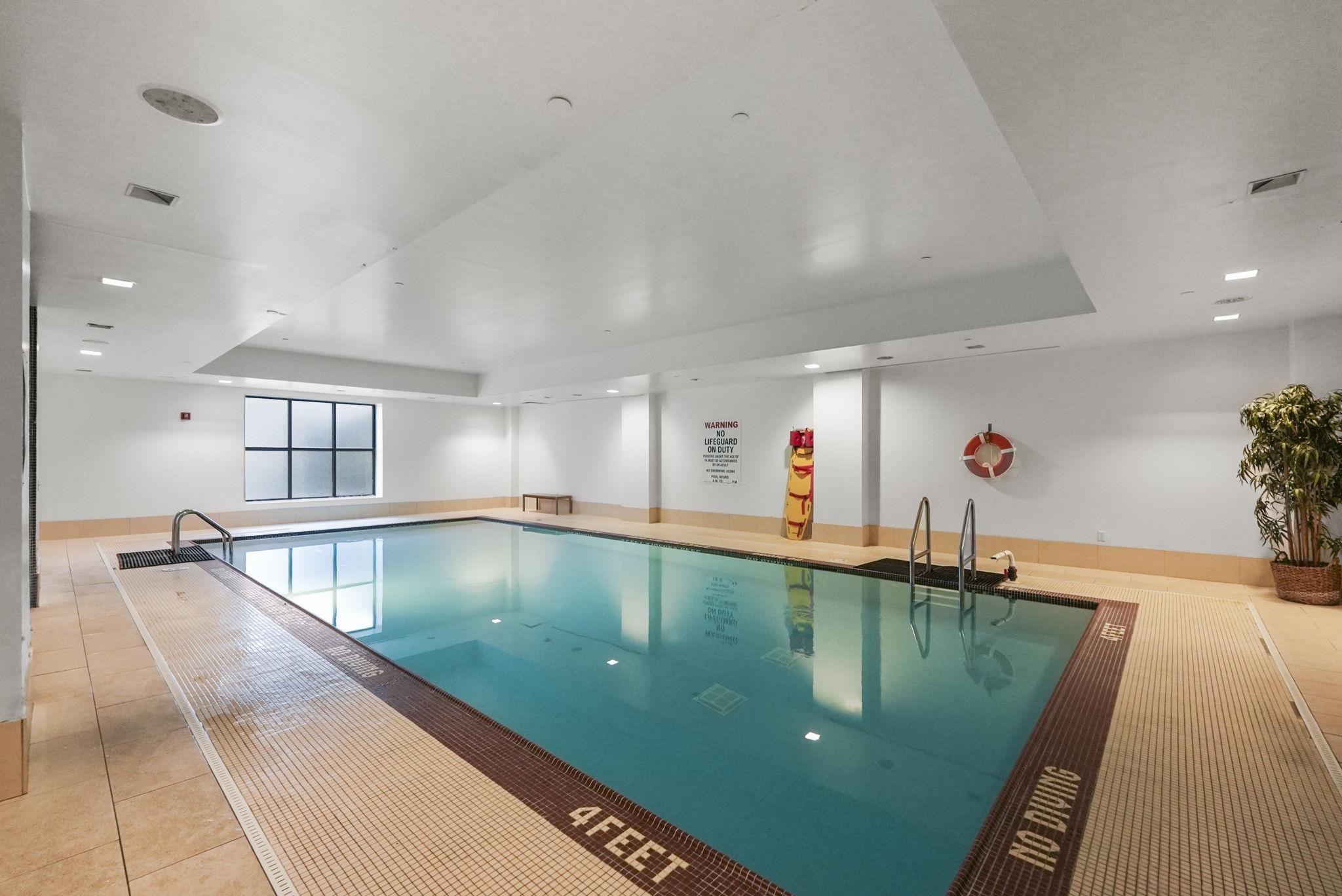 4 BEACON WAY #914