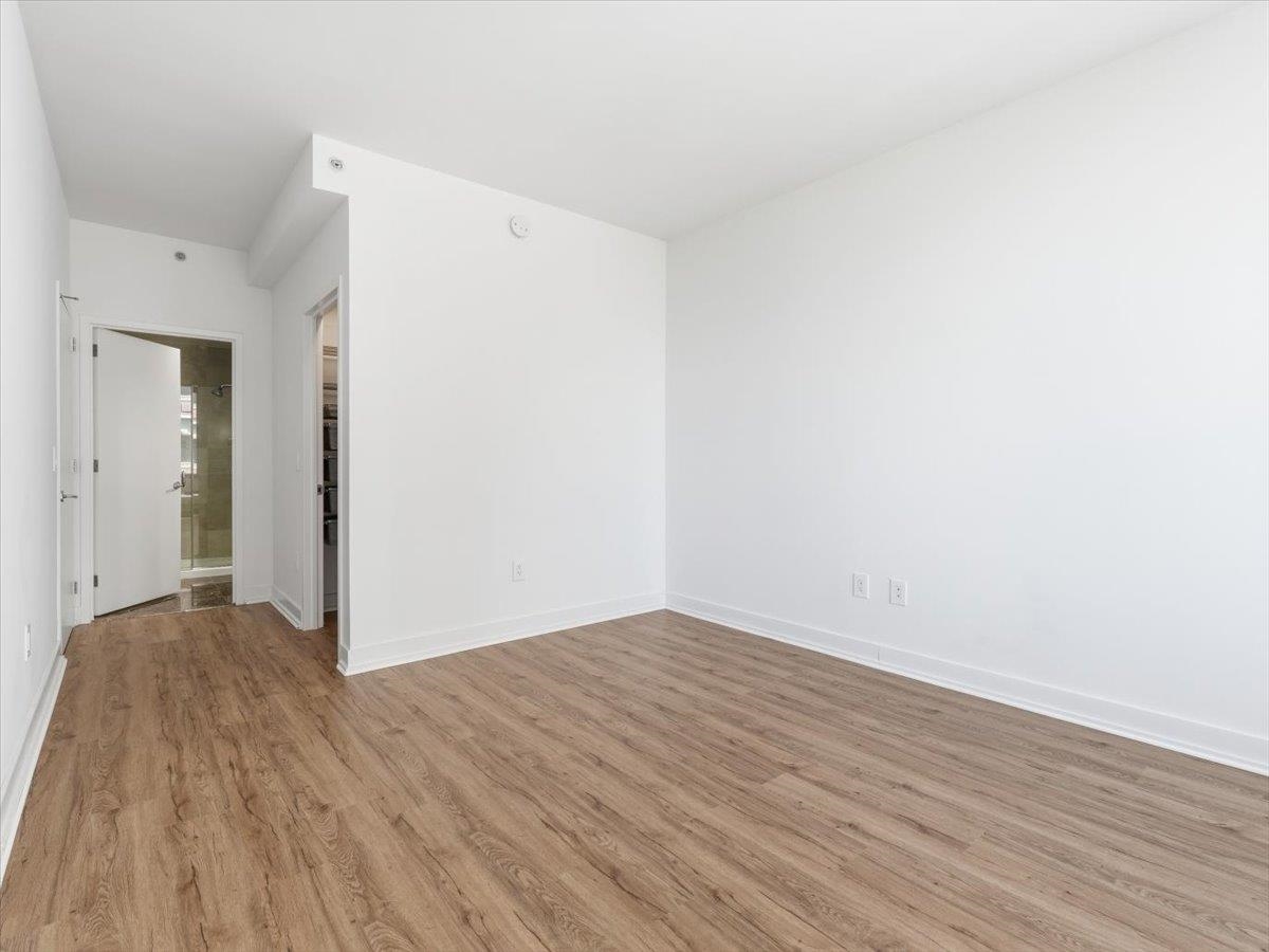 389 WASHINGTON ST #7F