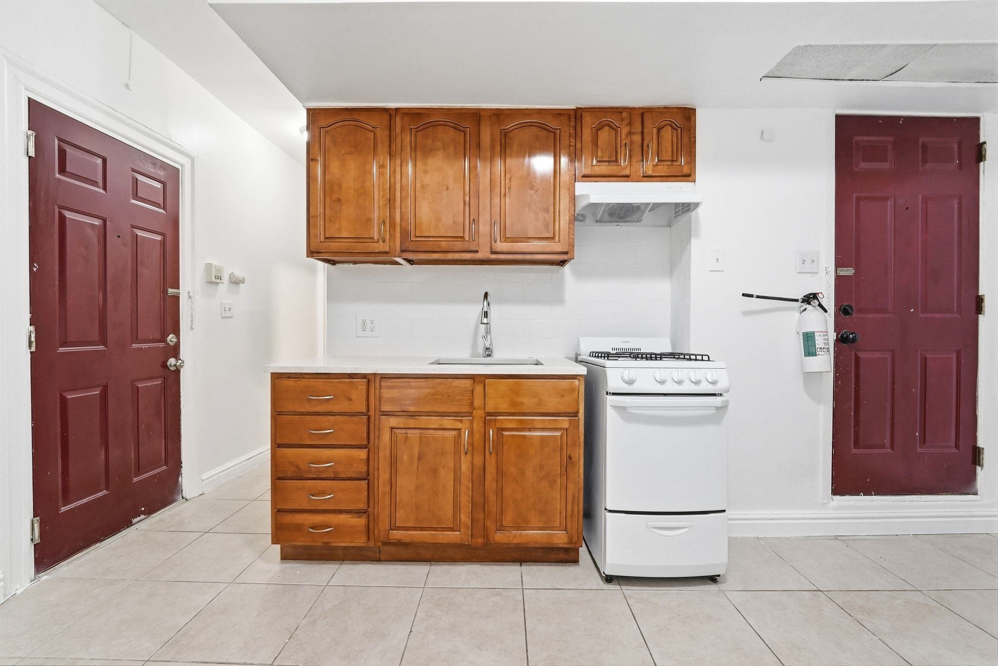 7111 PALISADE AVE - Photo 4