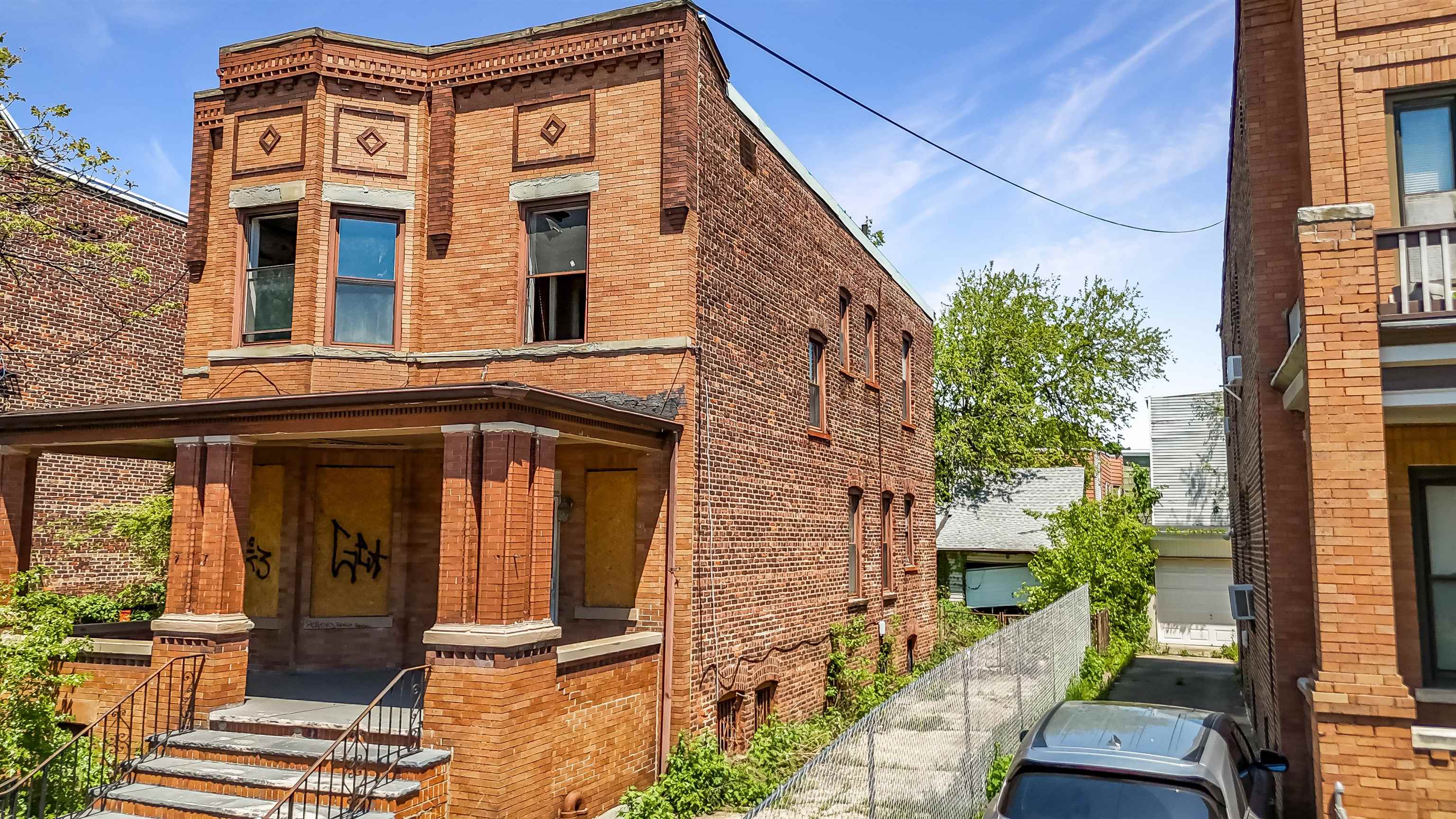 128 WEGMAN PARKWAY - Photo 1