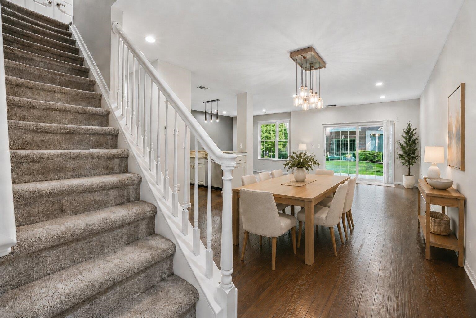 102 ABBIE CT - Photo 4