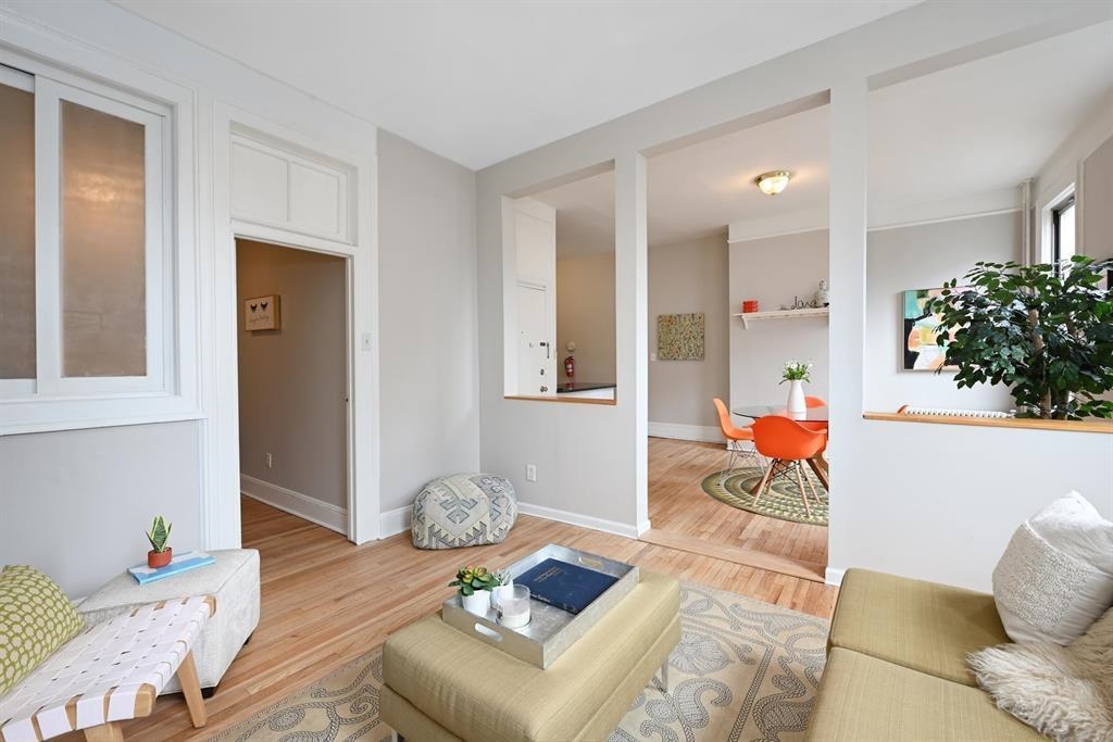 126 MADISON ST #2