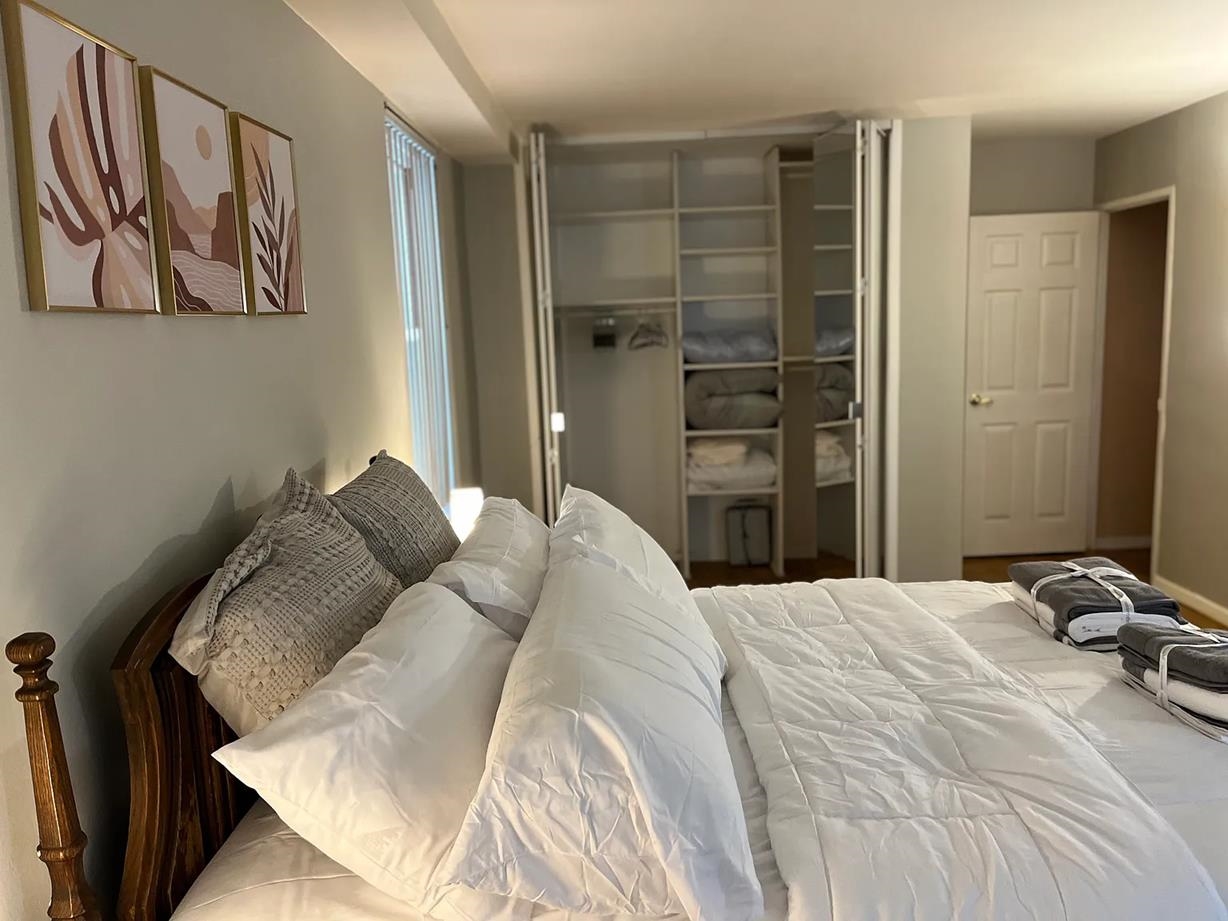 10 HURON AVE #9N