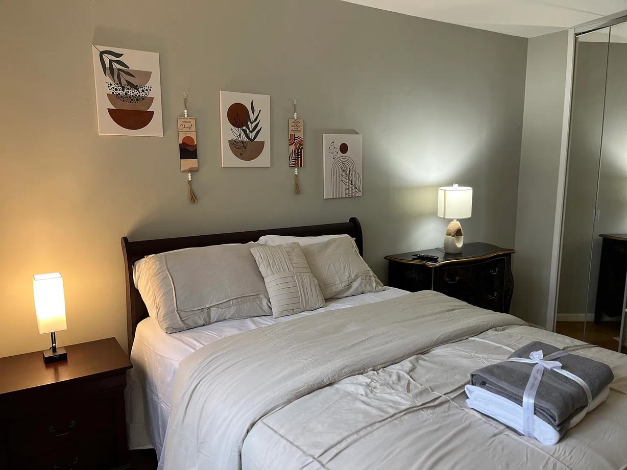 10 HURON AVE #9N