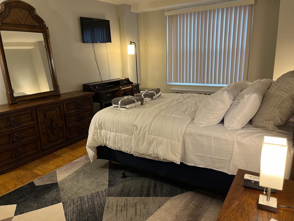 10 HURON AVE #9N