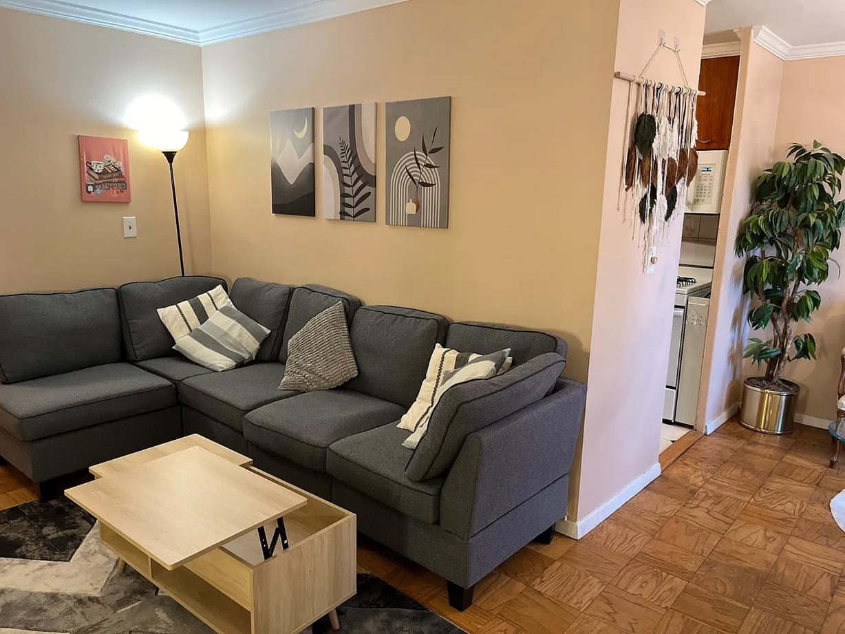 10 HURON AVE #9N