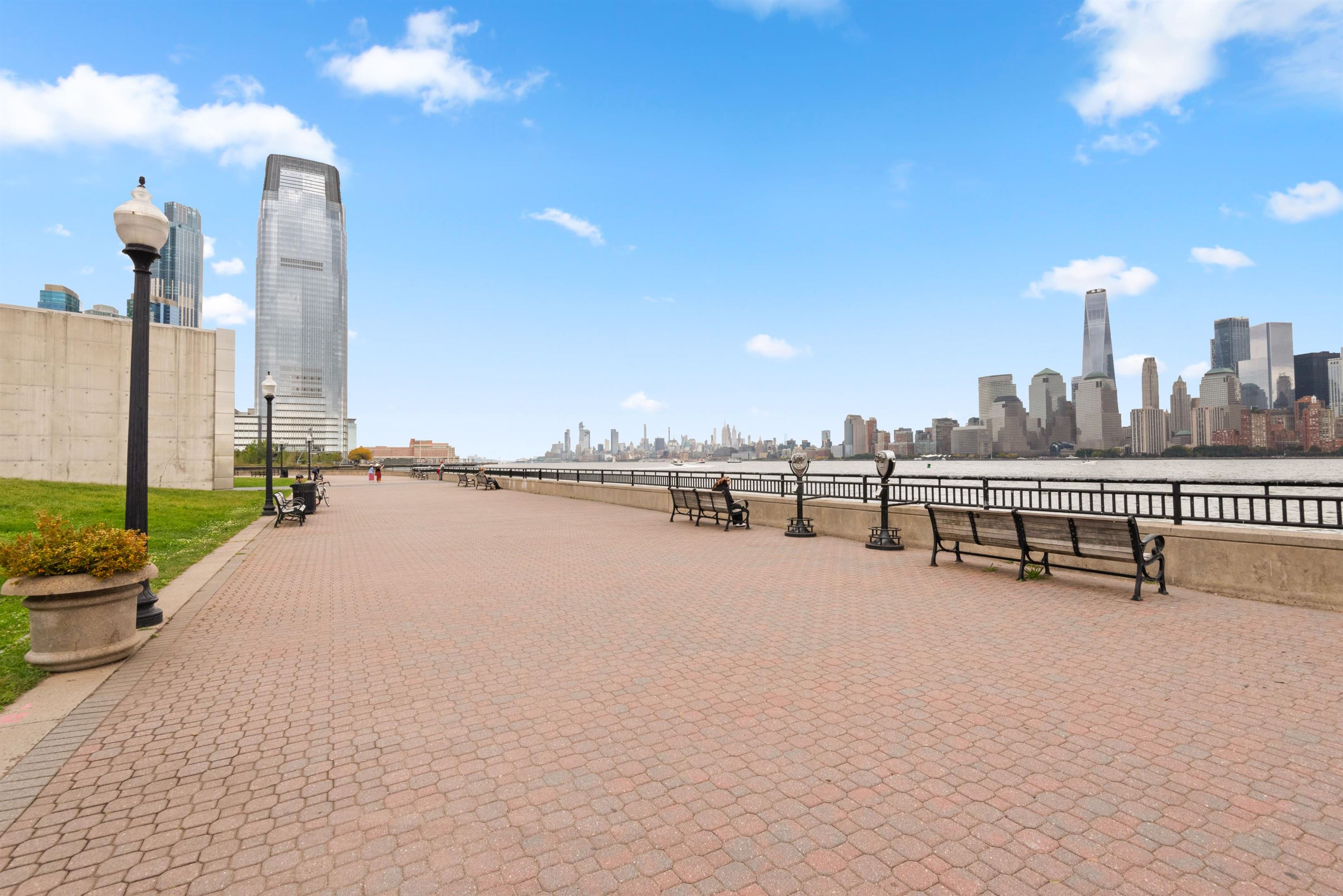 300 COMMUNIPAW AVE #154