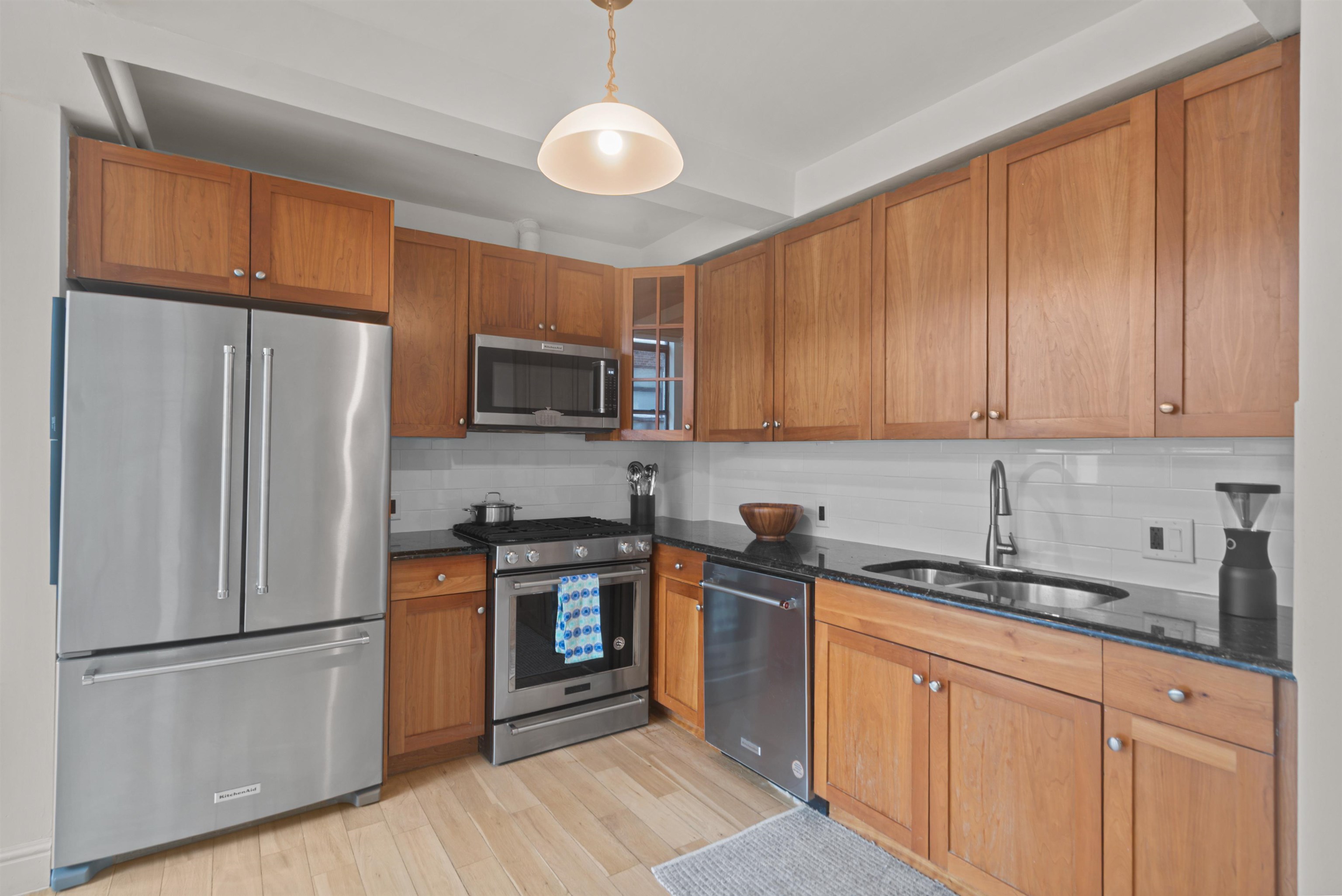 300 COMMUNIPAW AVE #154