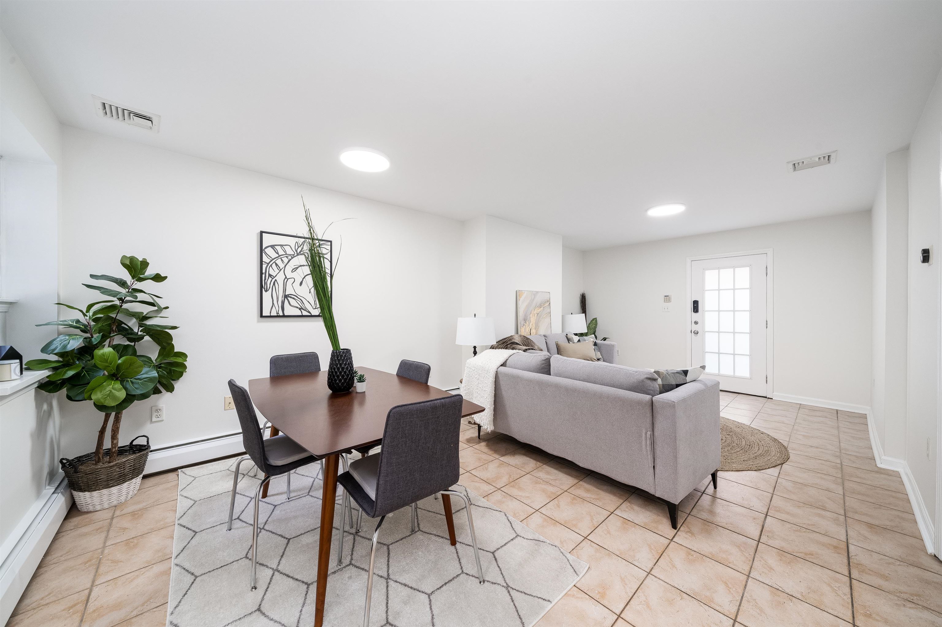 277 3RD ST - Photo 2