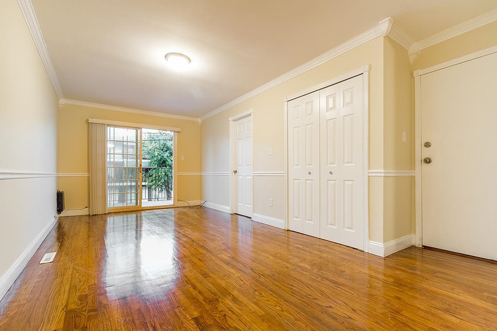 15 SKYLINE DR - Photo 2