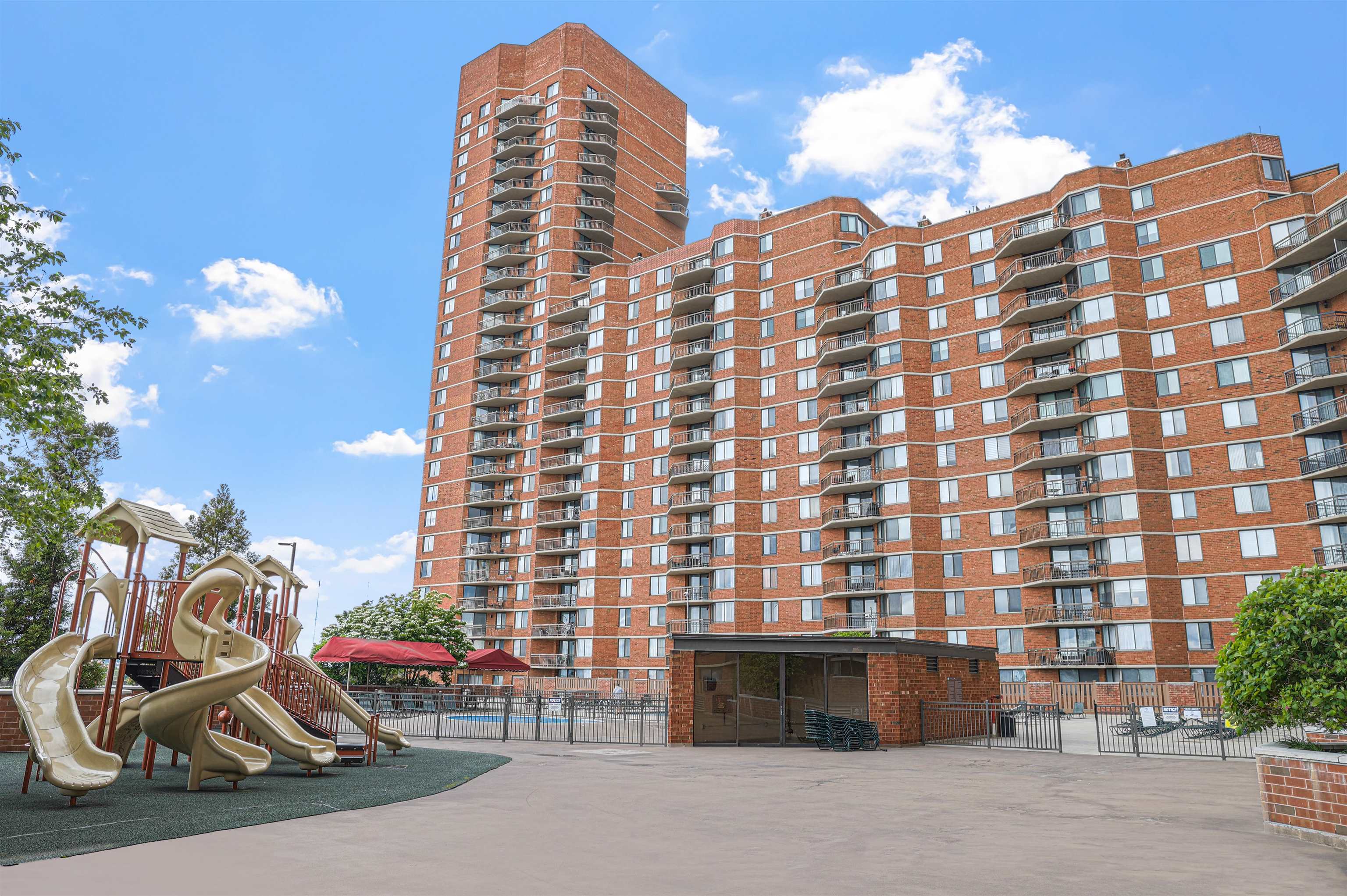 426 HARMON COVE TOWER - Photo 1