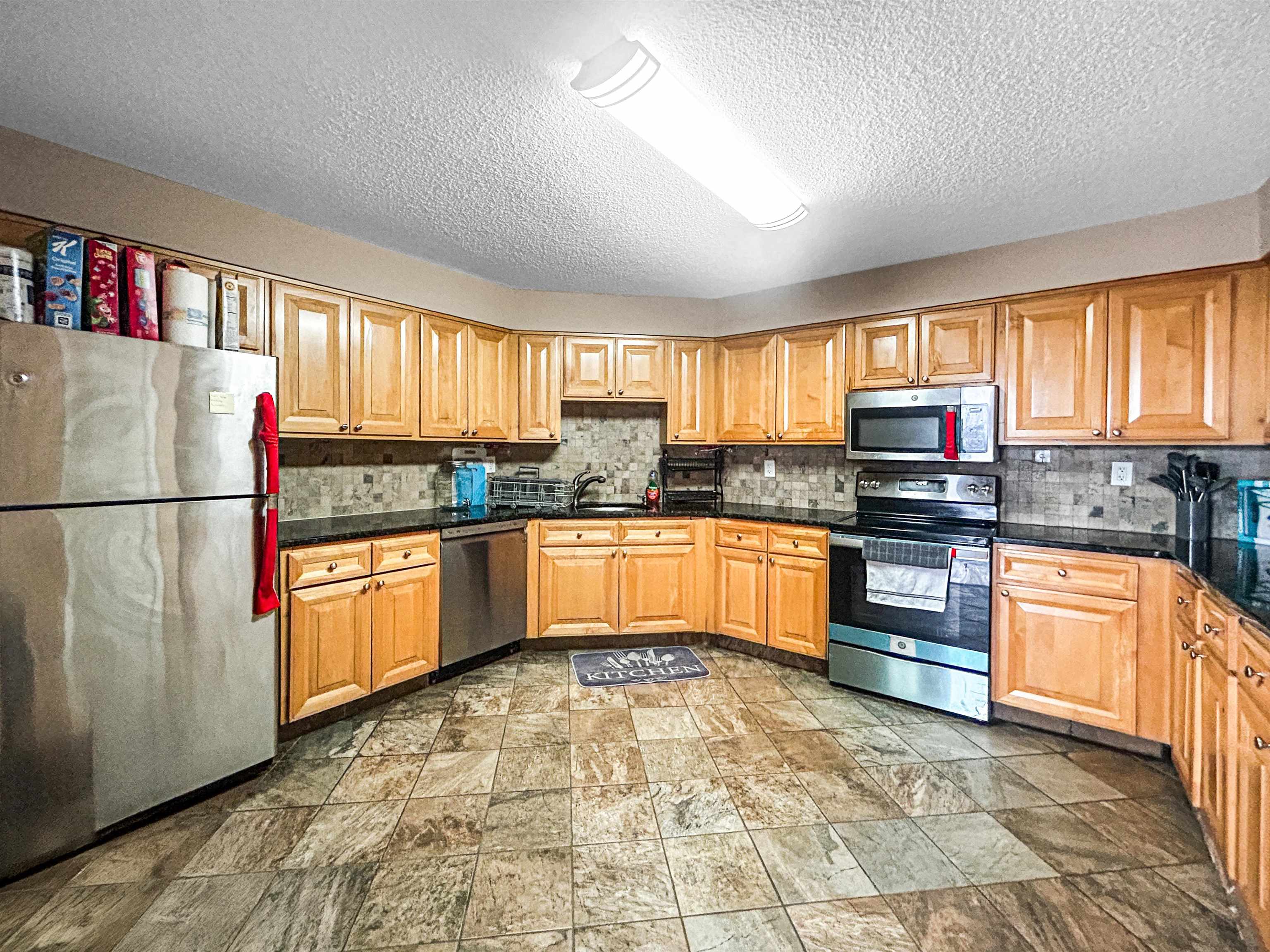 426 HARMON COVE TOWER - Photo 3