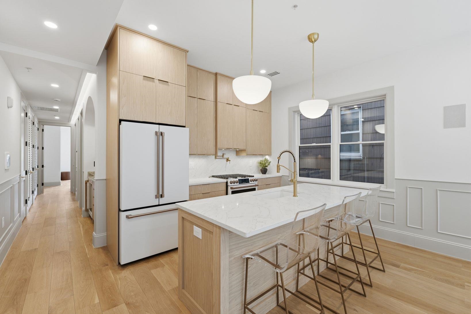 206 SHERMAN AVE - Photo 5