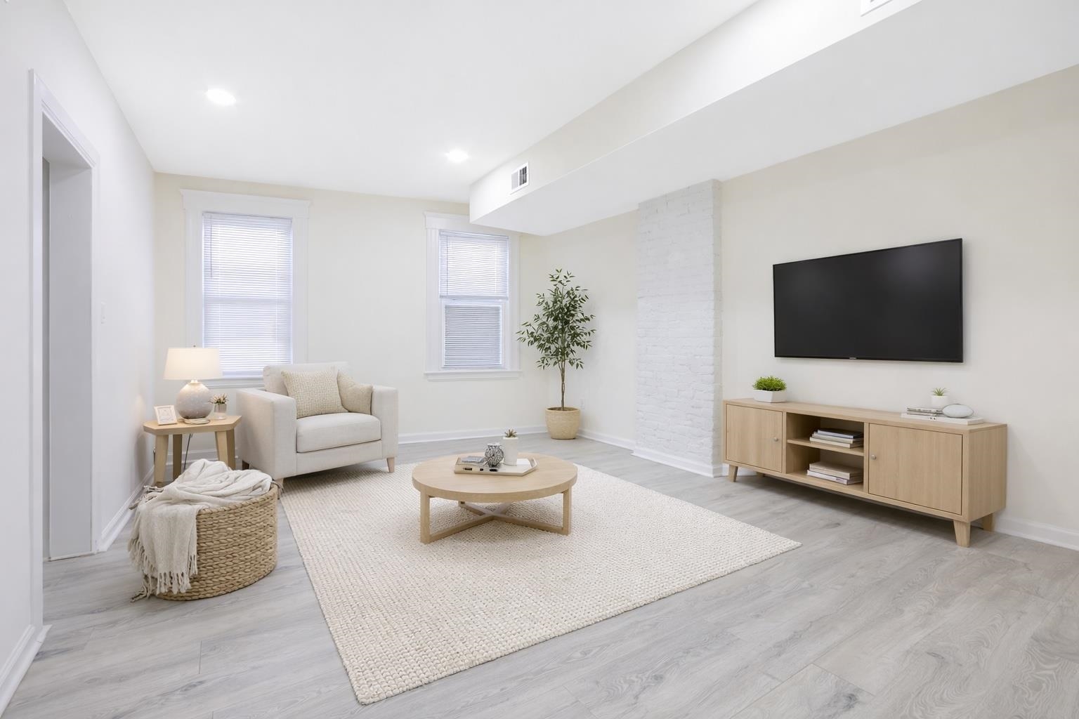 88 DEVON ST - Photo 3