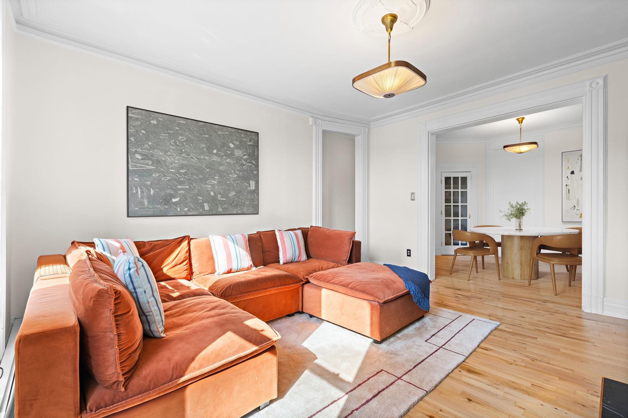 819 WASHINGTON ST - Photo 4
