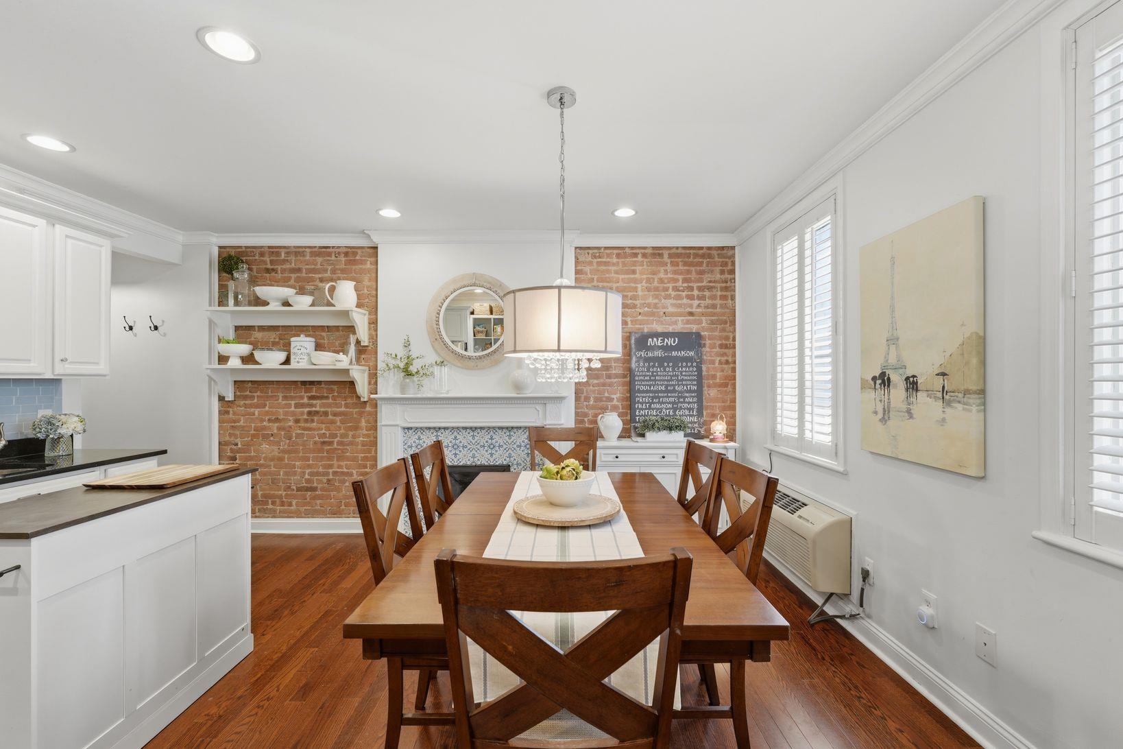 405 BLOOMFIELD ST - Photo 2